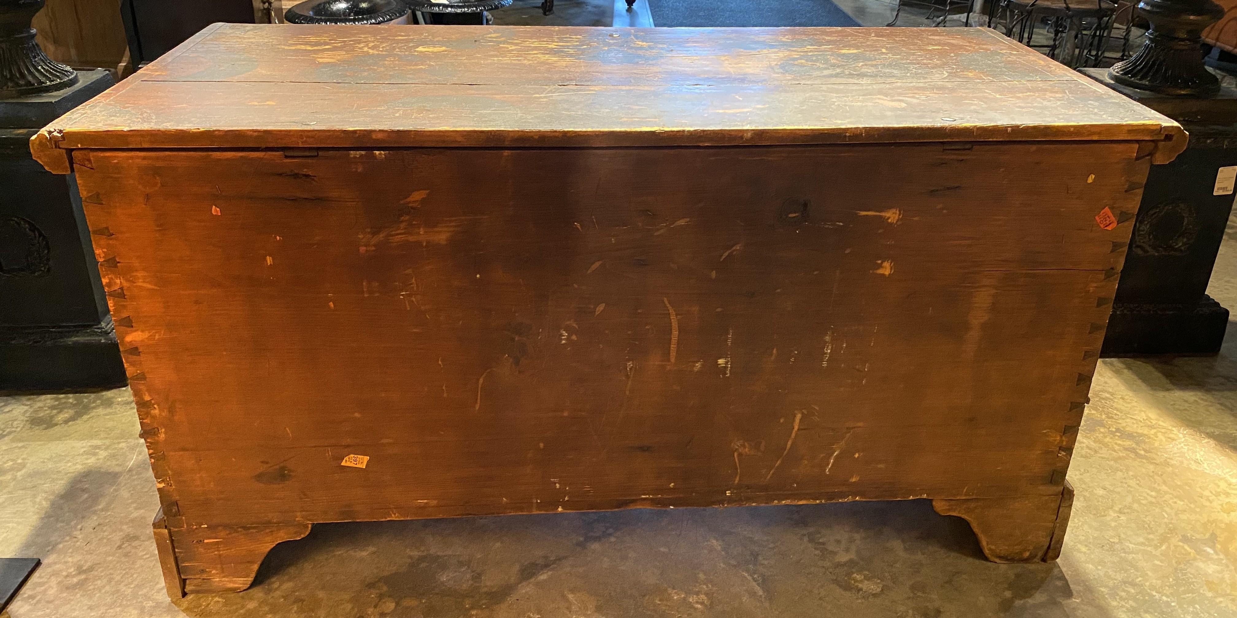 18th Century Pennsylvania Painted Two Drawer Dowry or Blanket Chest For Sale 8
