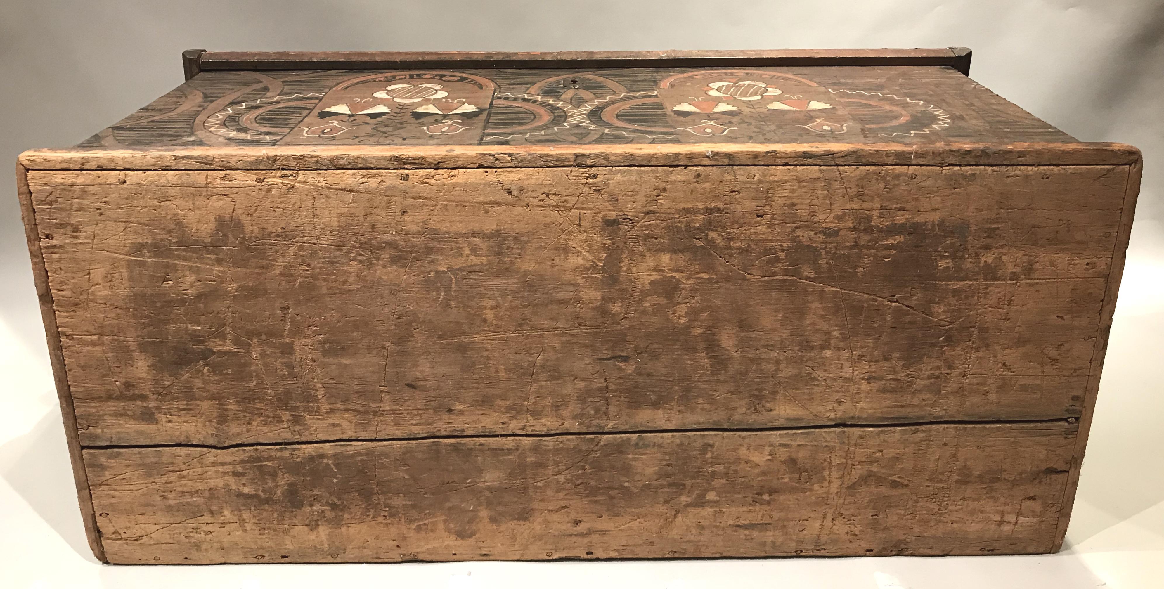 18th Century  Polychrome Decorated Tulipwood Dower Chest 6