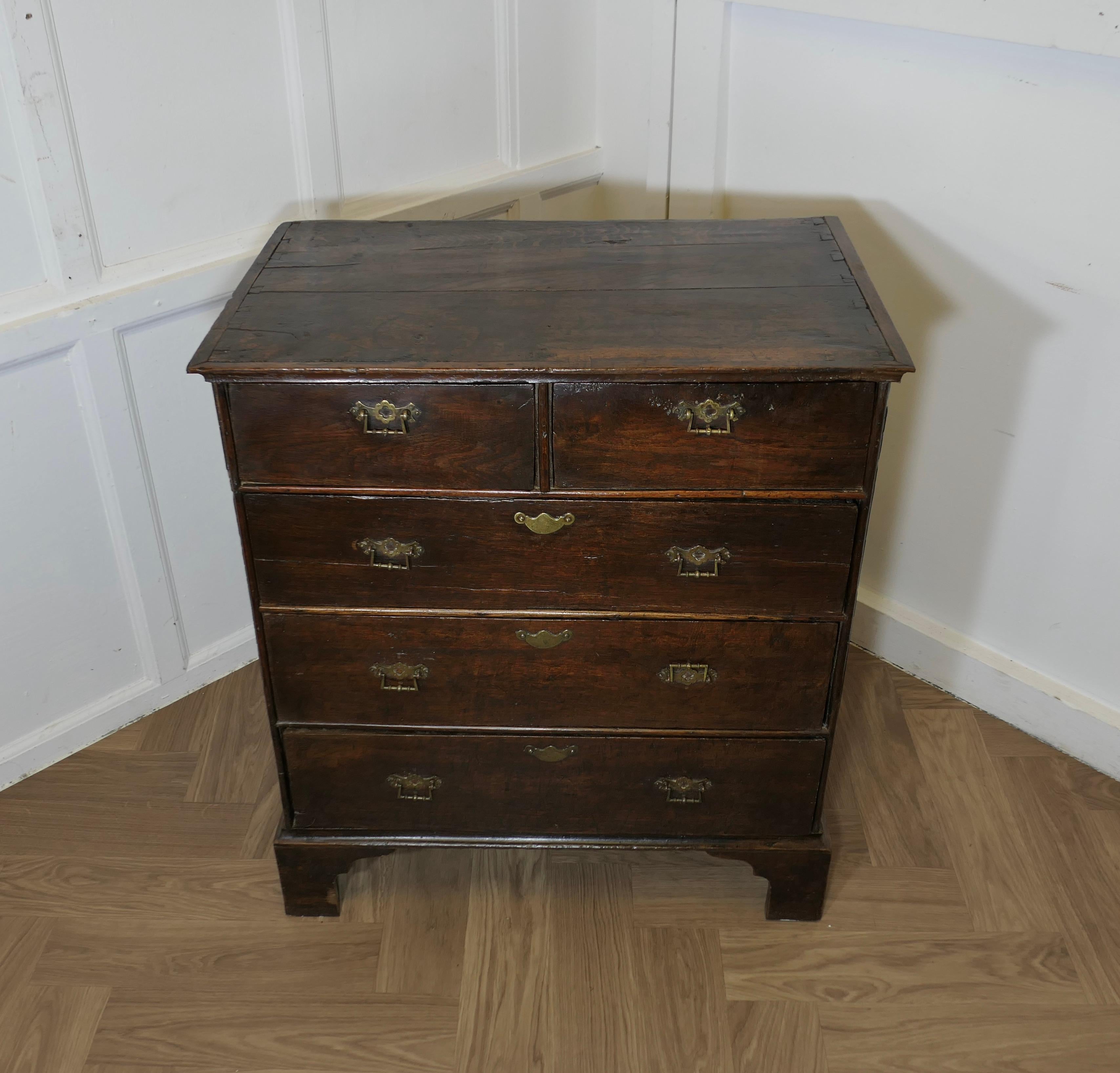 Georgiano Cassettiera in Oak del XVIII secolo in vendita