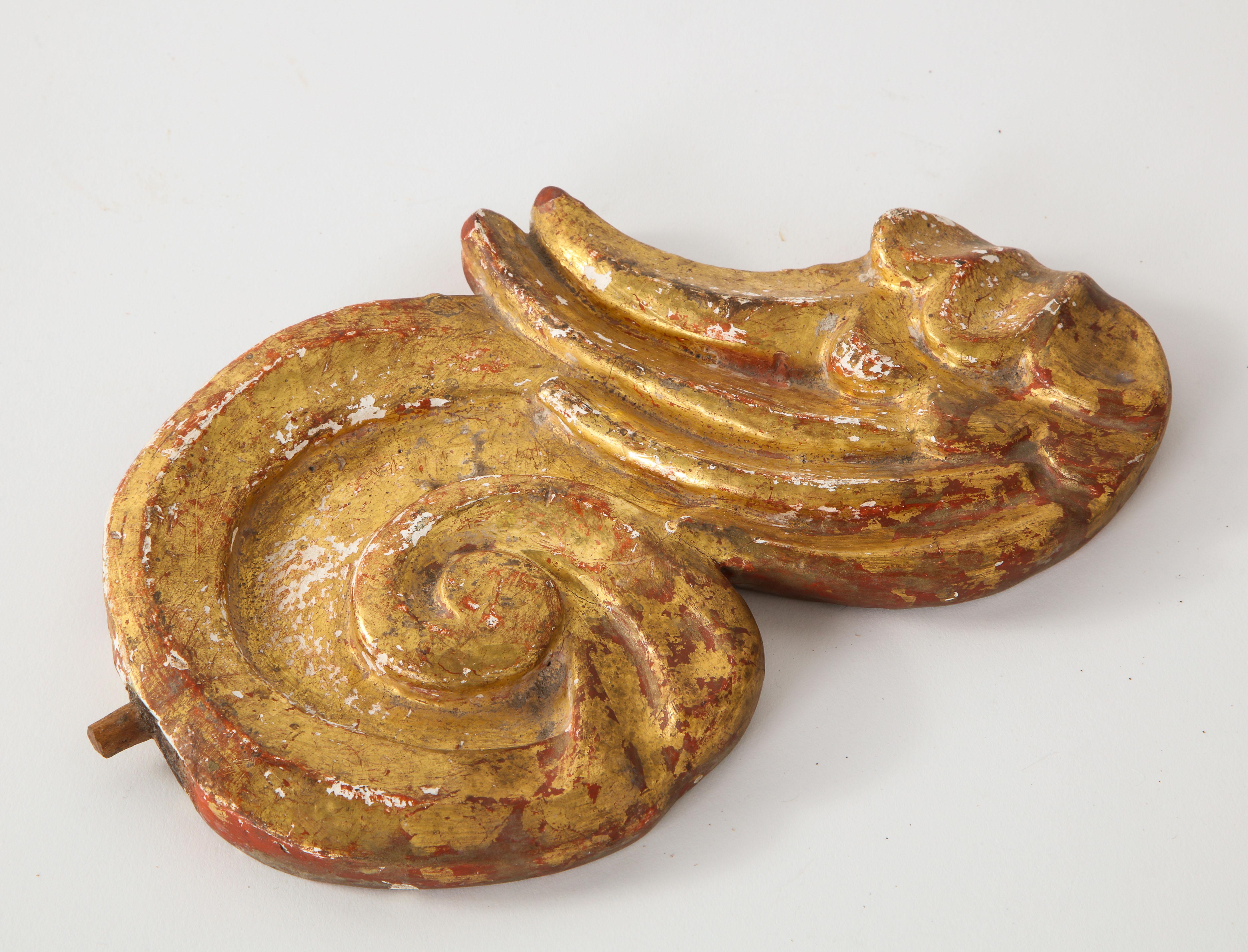 Peruviano Resti architettonici in foglia d'oro peruviana del XVIII secolo in vendita
