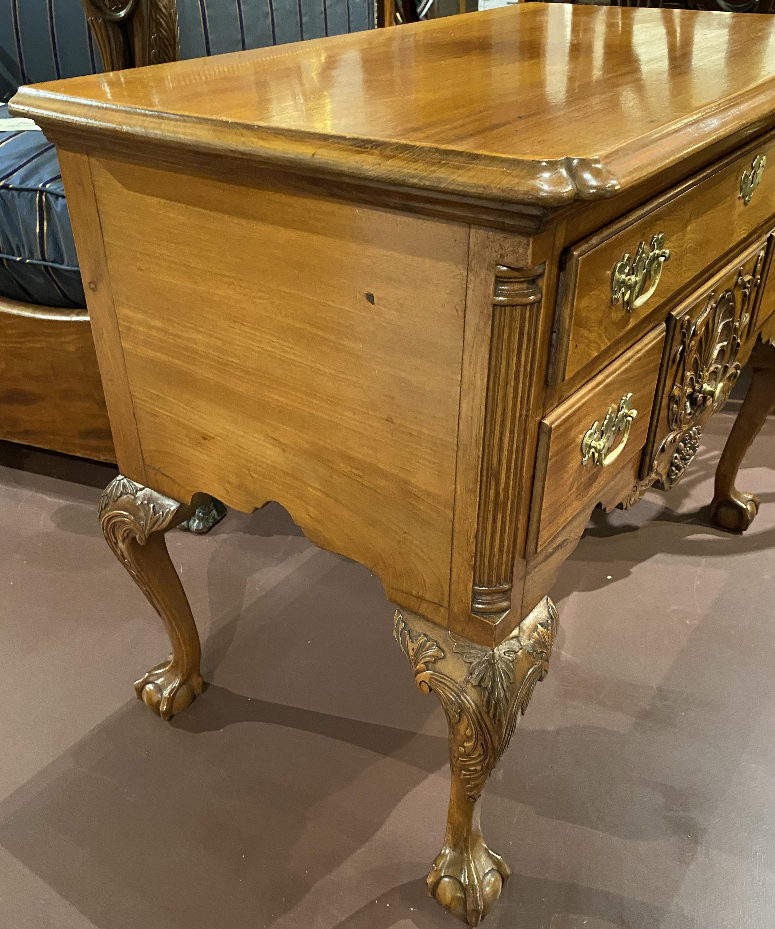 American 18th Century Philadelphia Carved Chippendale Lowboy