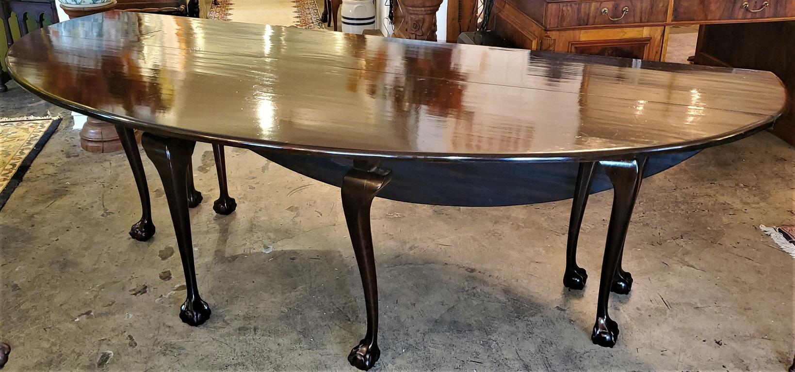 18th Century Philadelphia Mahogany Hunt Table In Good Condition For Sale In Dallas, TX