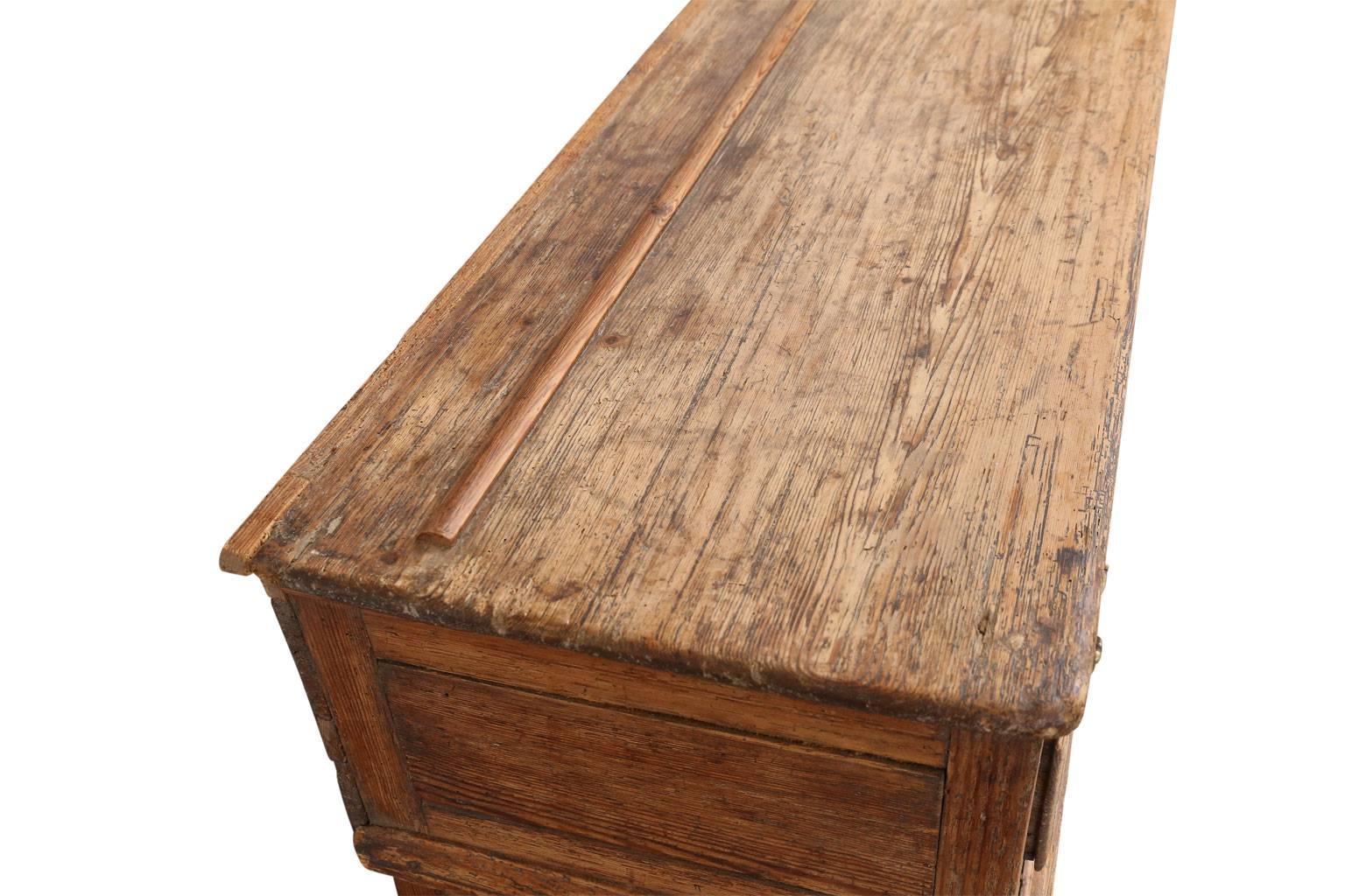 18th Century Pine Dresser 2