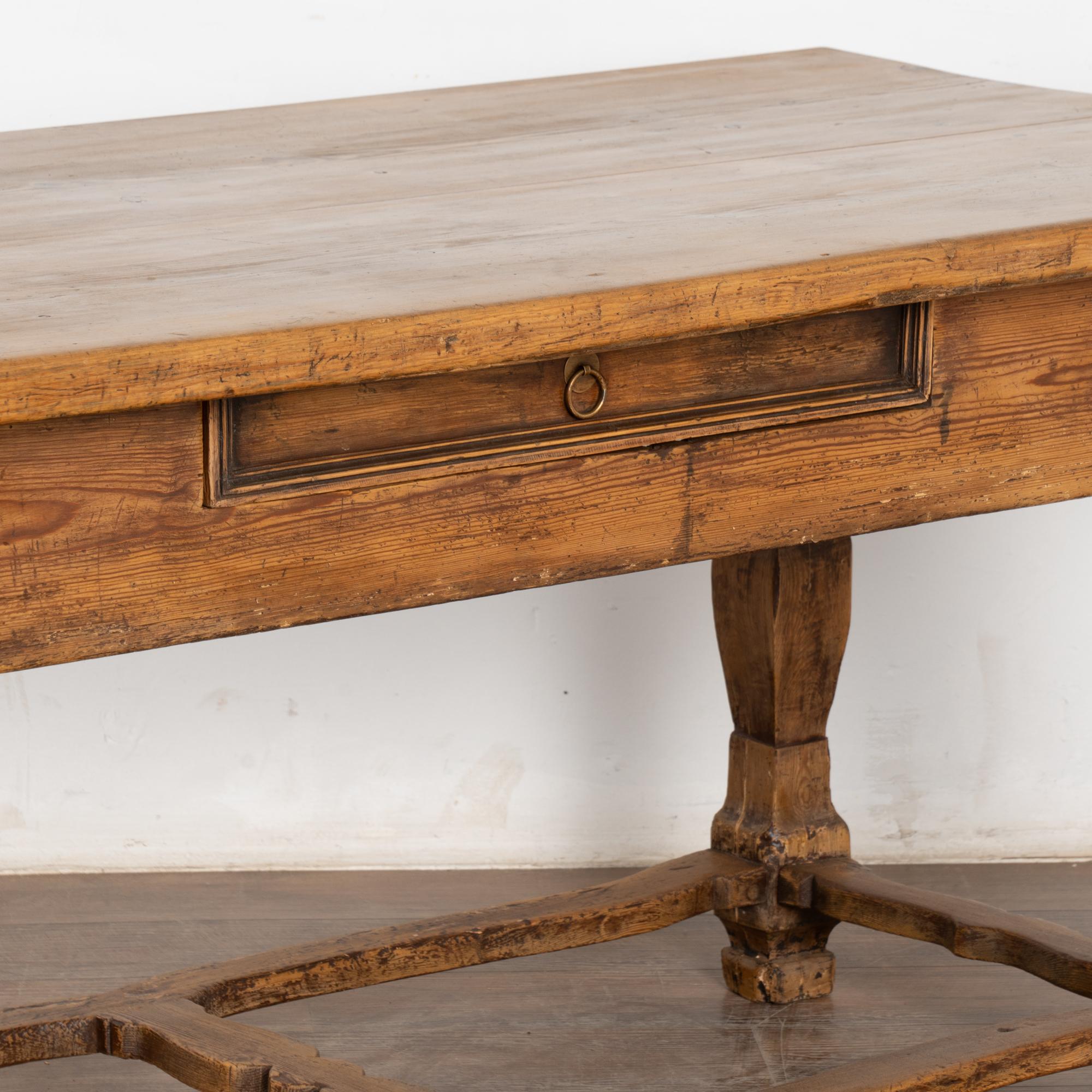 18th Century Pine Library Table Console from Sweden For Sale 4