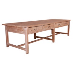 Table de préparation en pin du 18e siècle