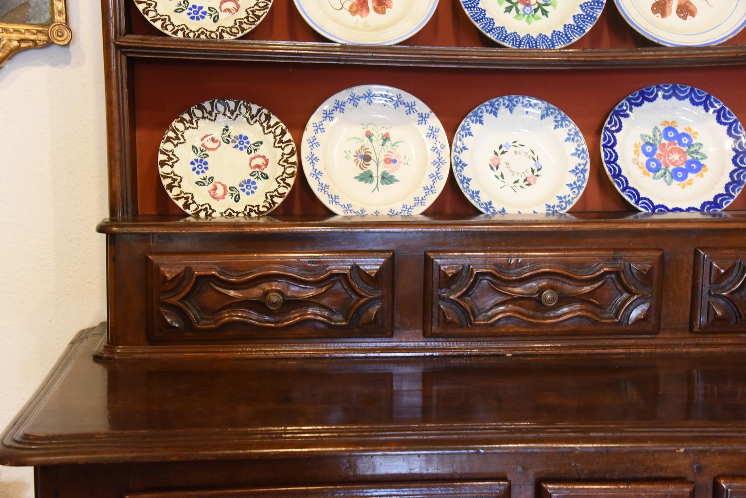 Hand-Carved 18th Century Plate Rack Cupboard Dark Walnut Baroque Sculptures, 1700s For Sale