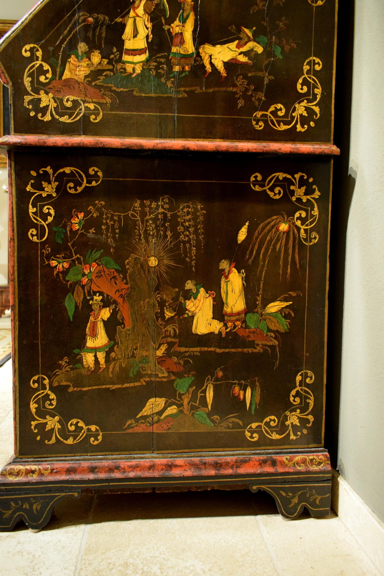 18th Century Polychrome Lacquered Wood Venice Bureau Cabinet 4