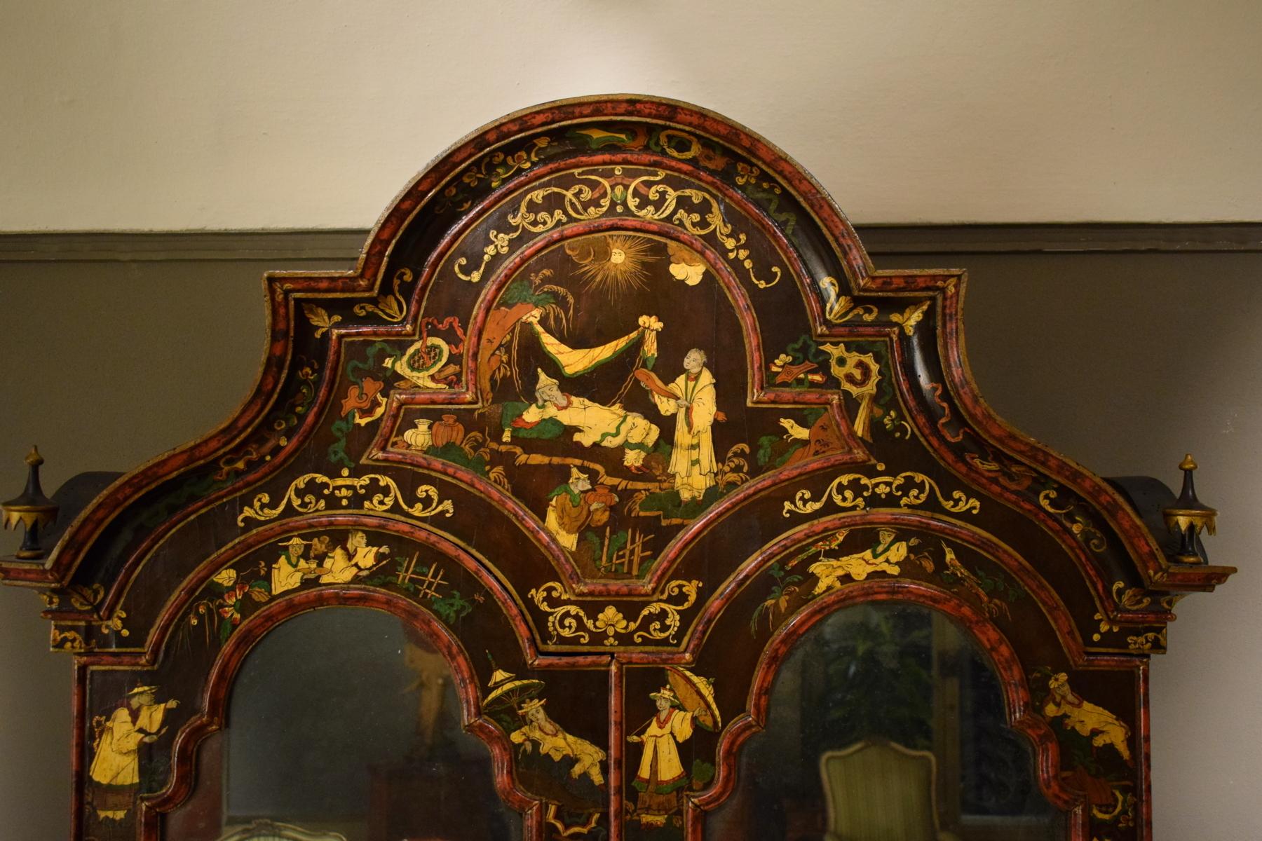 18th Century Polychrome Lacquered Wood Venice Bureau Cabinet 5