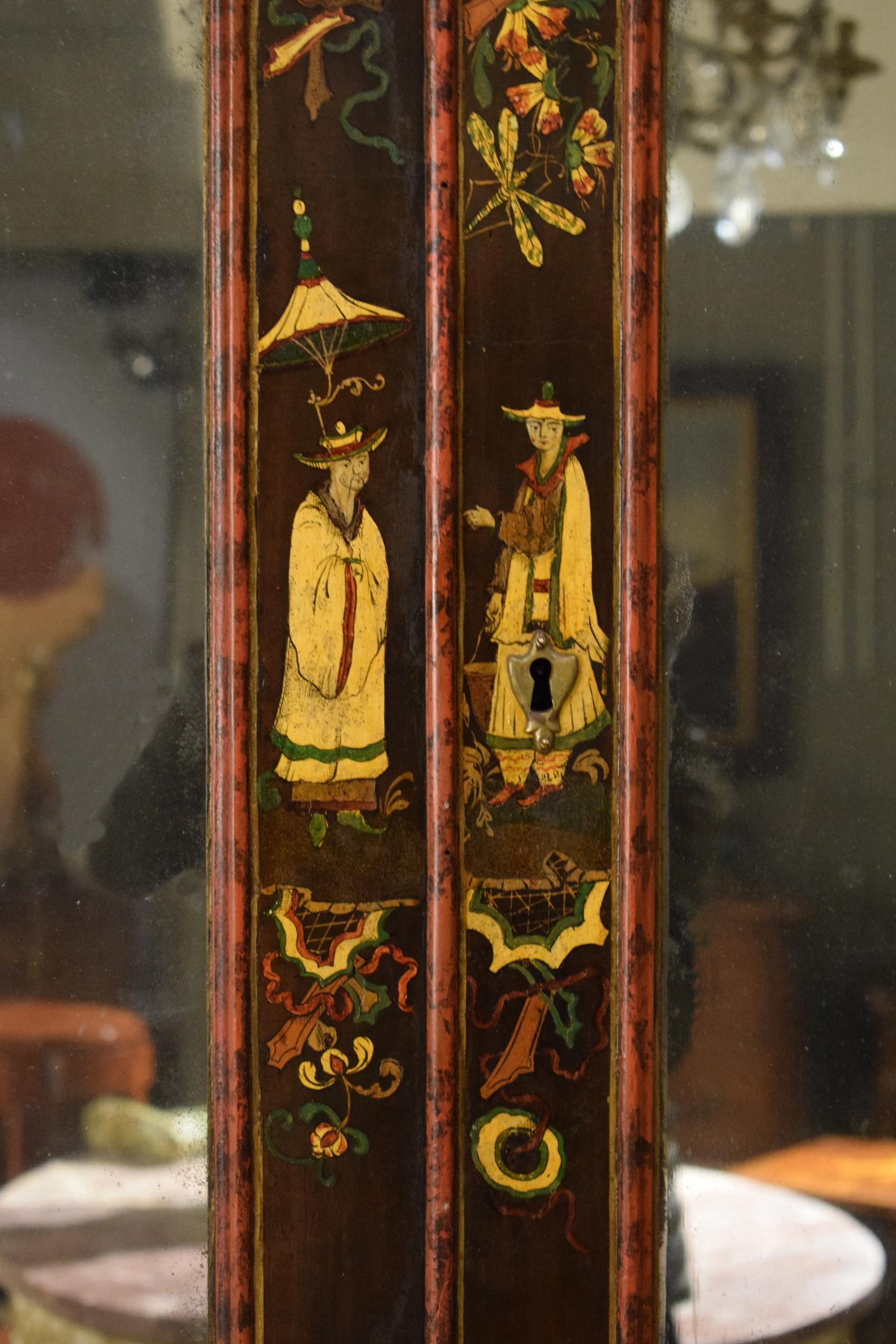 18th Century Polychrome Lacquered Wood Venice Bureau Cabinet 7
