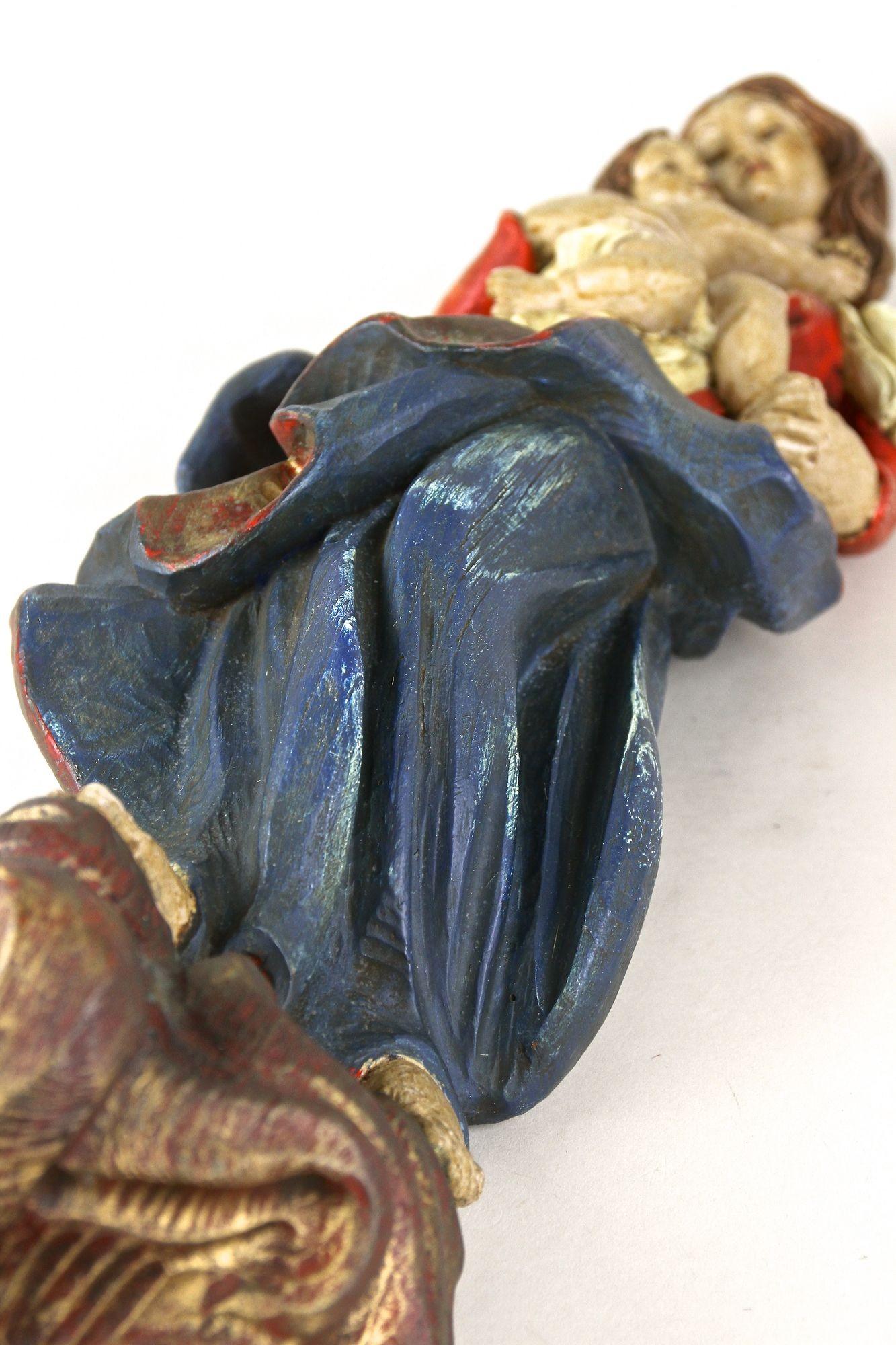 18th Century Polychrome Virgin & Child Wall Sculpture, Handcarved, AT ca. 1760 For Sale 4