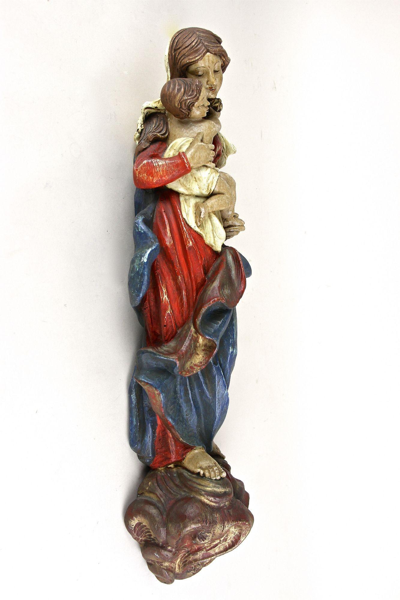 18th Century Polychrome Virgin & Child Wall Sculpture, Handcarved, AT ca. 1760 For Sale 2