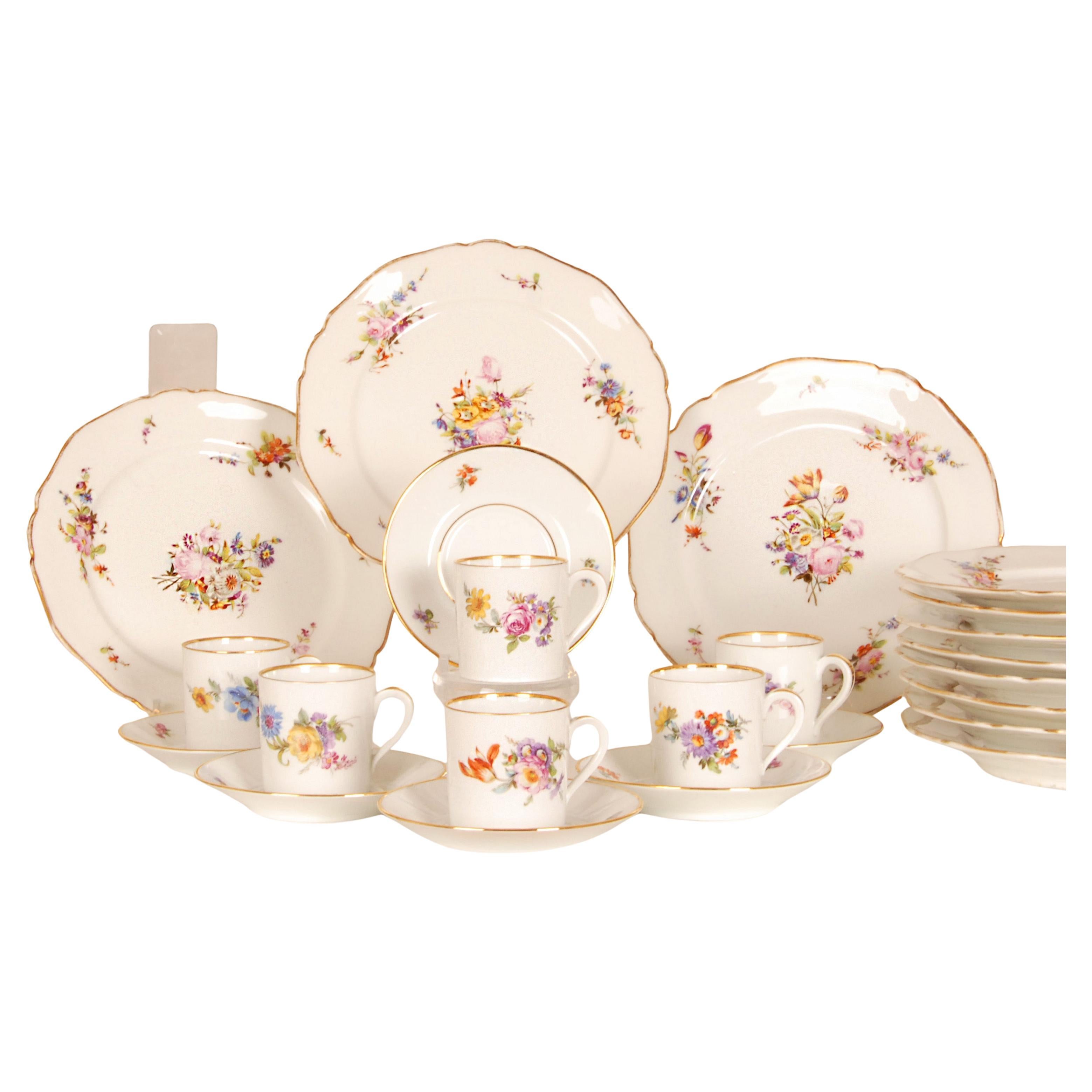 Where was porcelain made?