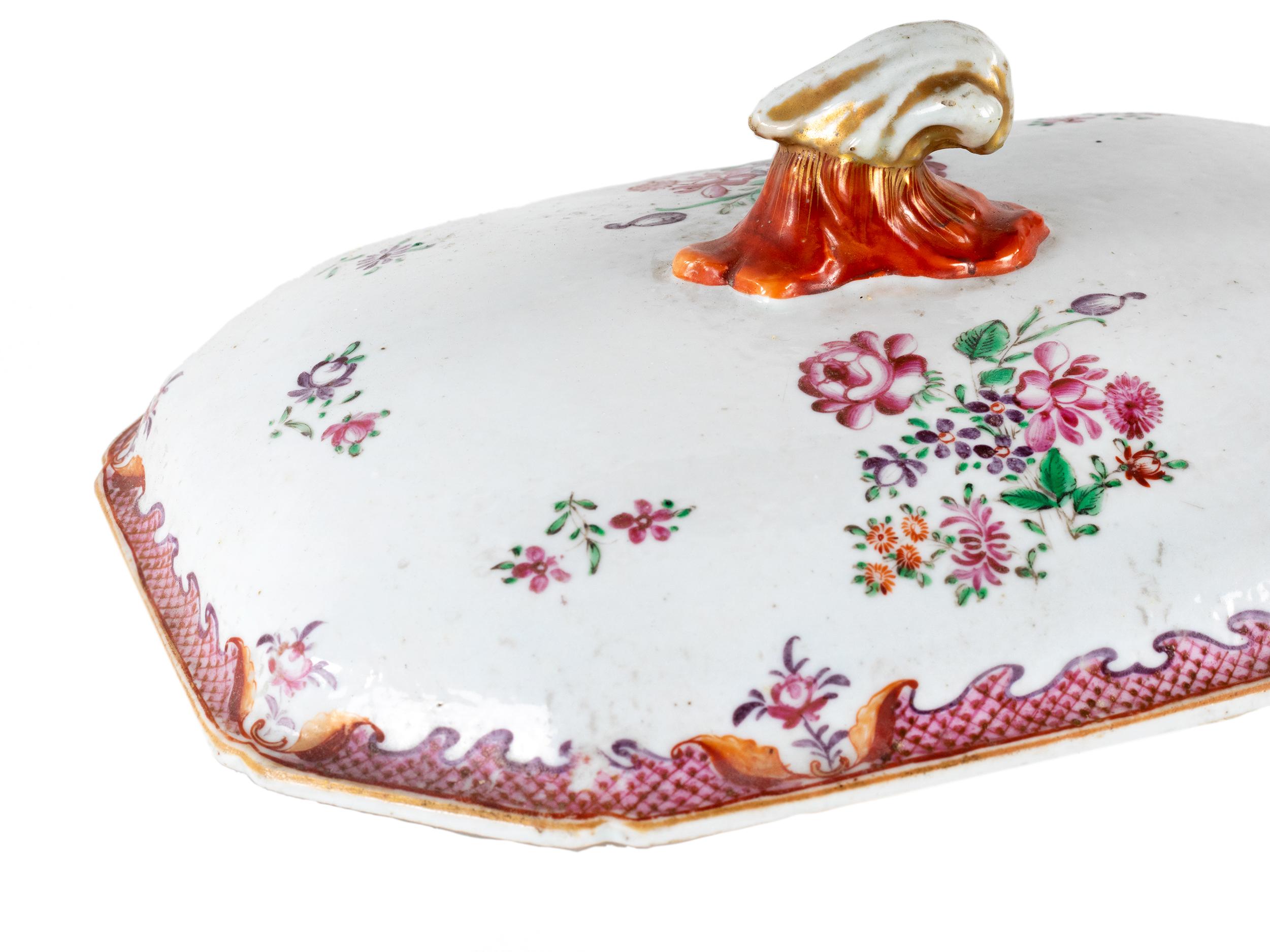 Tapa de sopera de porcelana del siglo XVIII de la Compañía Portuguesa de las Indias Chino en venta