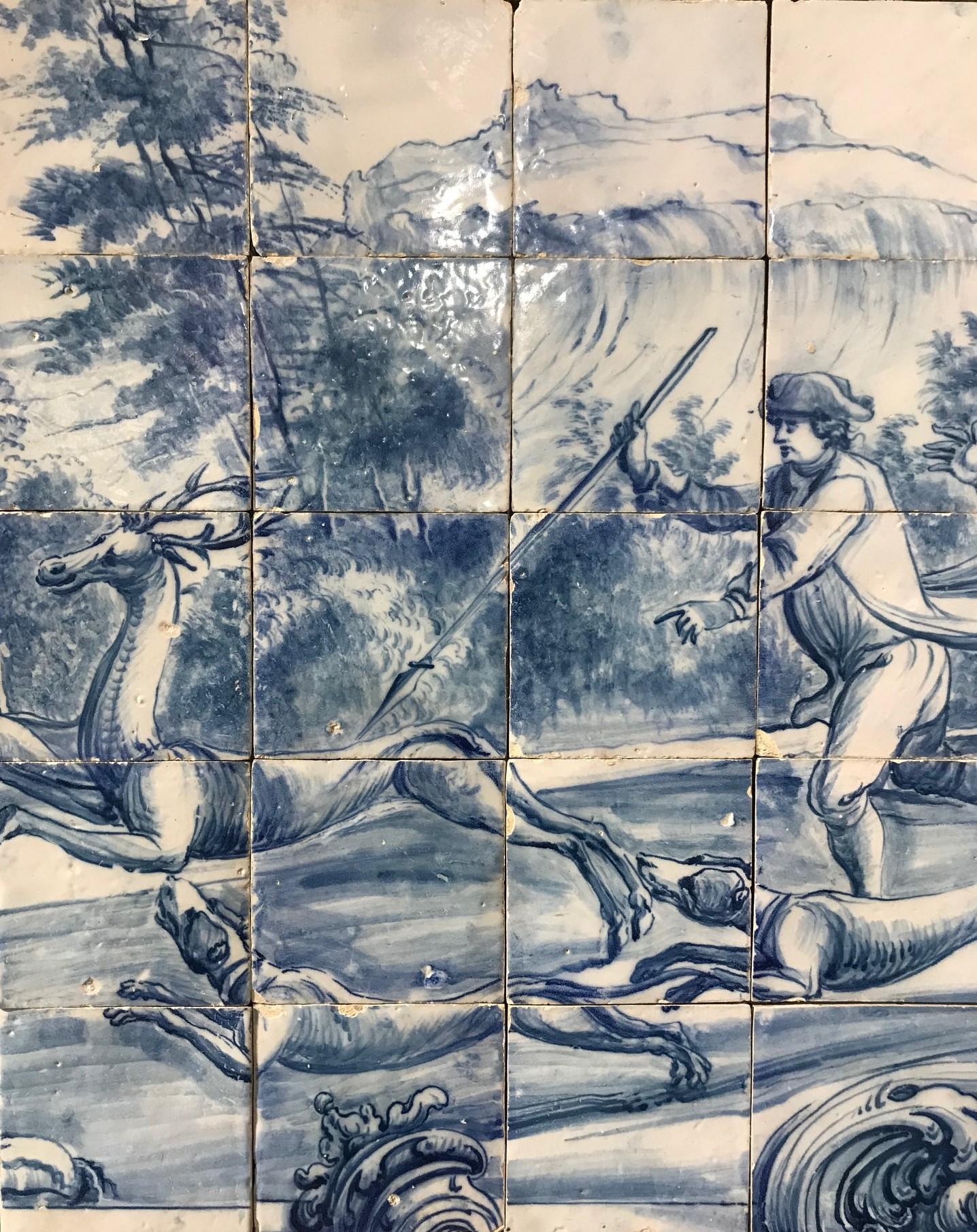 18th Century Portuguese Azulejos Mural, blue on white , with Hunting Scene For Sale 3