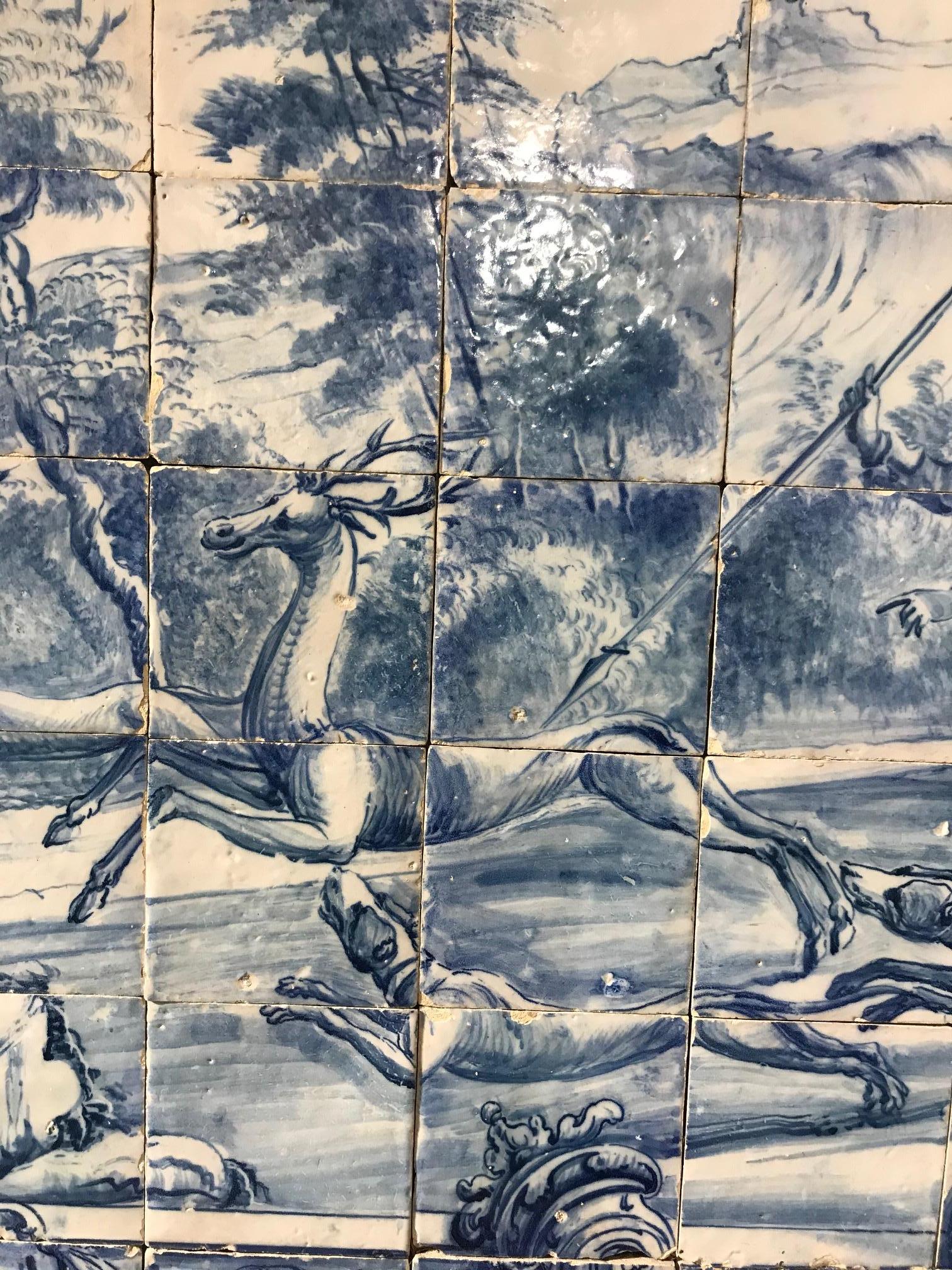 18th Century Portuguese Azulejos Mural, blue on white , with Hunting Scene For Sale 5