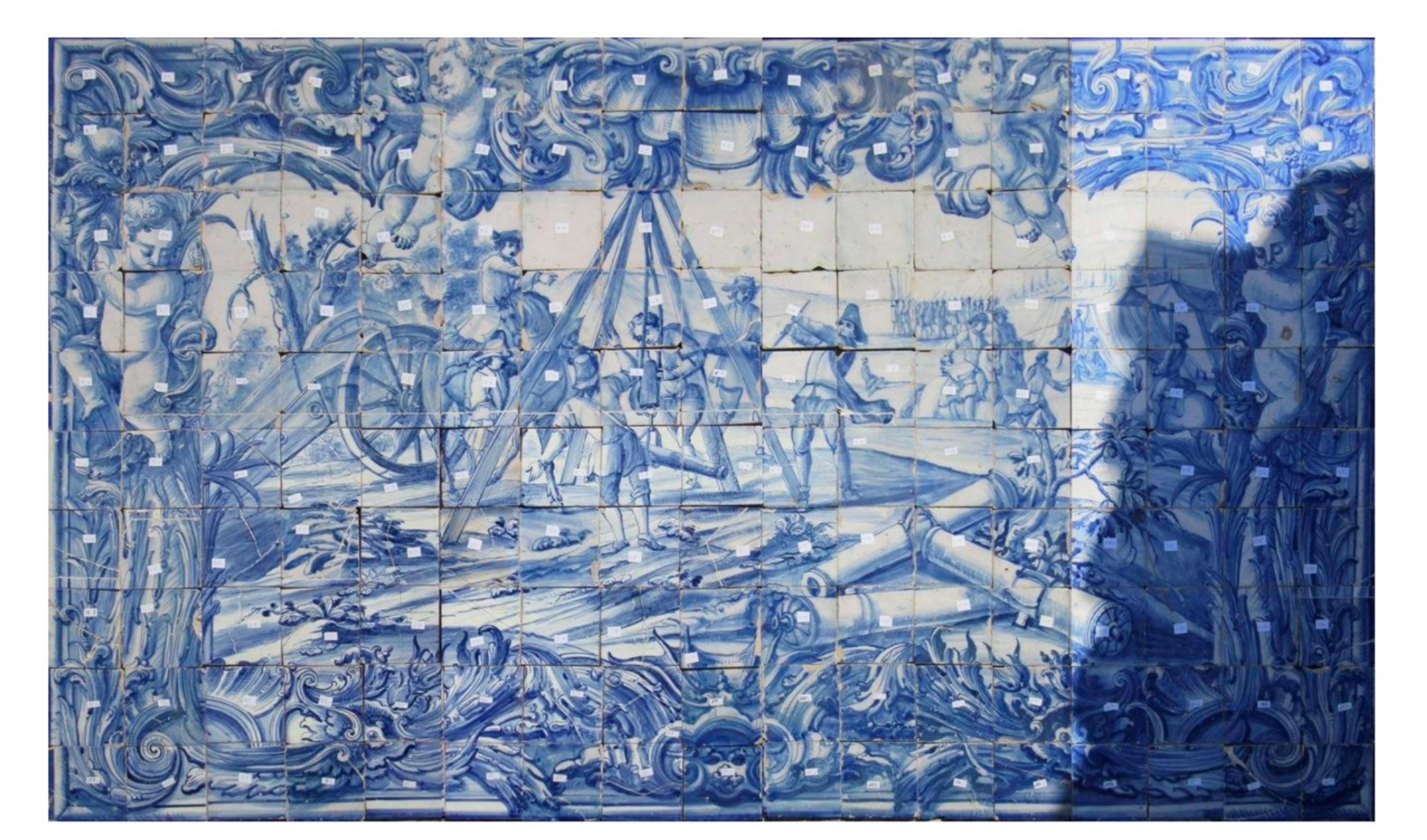 Fait main Panneau portugais du 18ème siècle « Azulejos » « Scène de bouteille » en vente