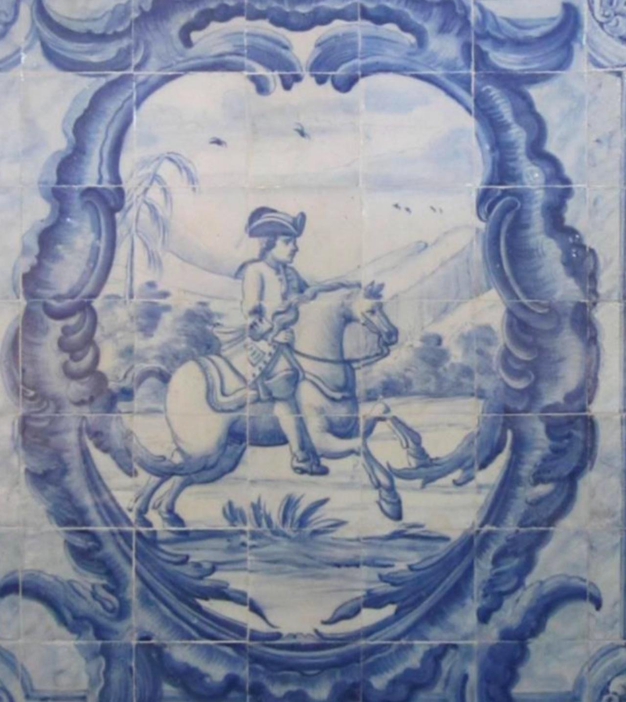 Portugiesische „“Azulejo“-Tafel „“Hunting Scene“ aus dem 18. Jahrhundert (Handgefertigt) im Angebot