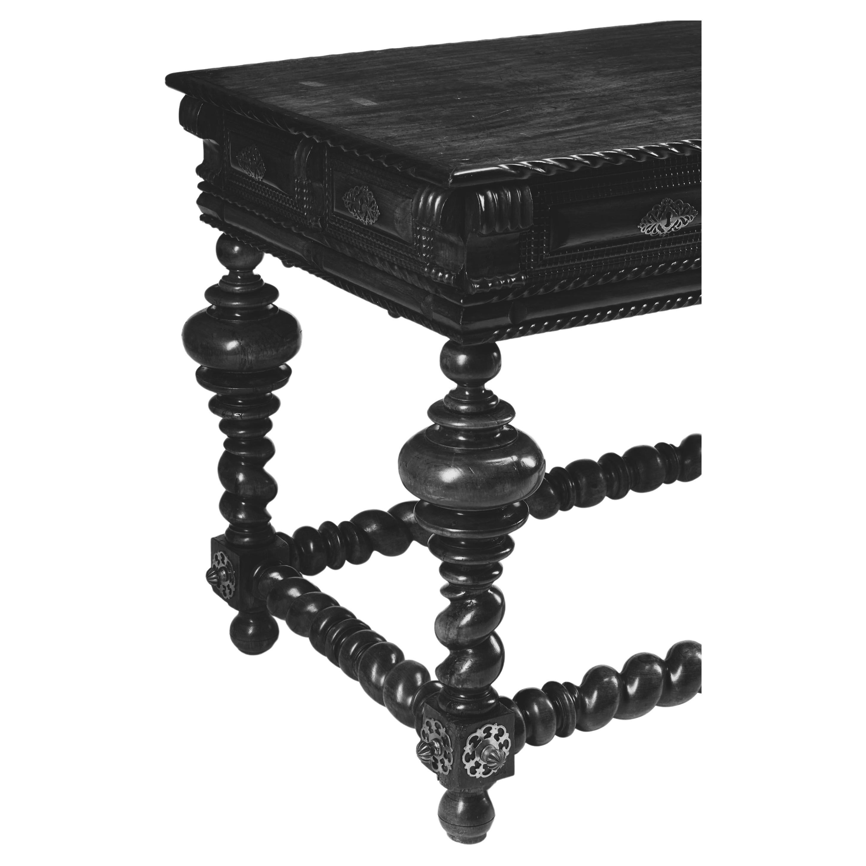 18th Century Portuguese Baroque Library Table  In Excellent Condition For Sale In West Hollywood, CA