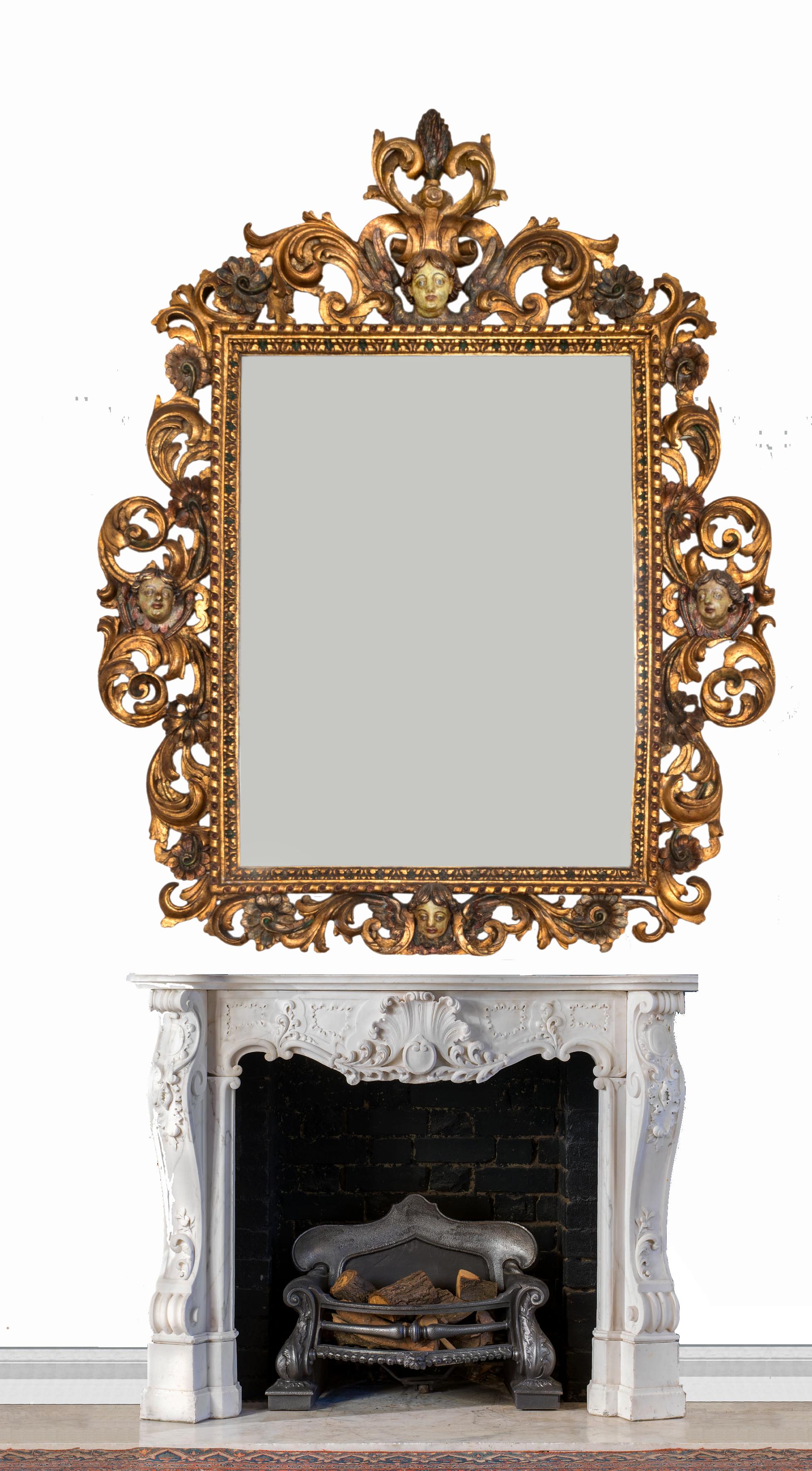 XVIIIe siècle et antérieur Miroir portugais d'époque baroque du 18ème siècle doré en vente