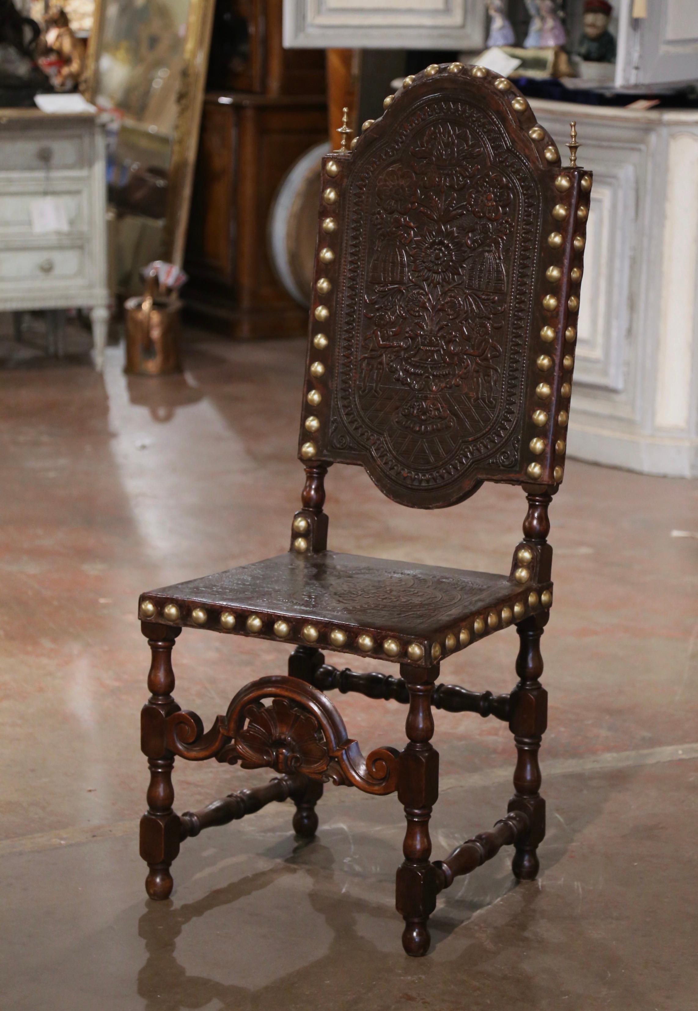 18th Century Portuguese Carved Walnut Chair with Embossed Leather & Brass Nails In Excellent Condition For Sale In Dallas, TX