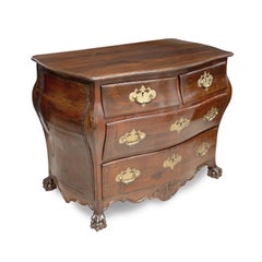 18th Century Wallnut Commode