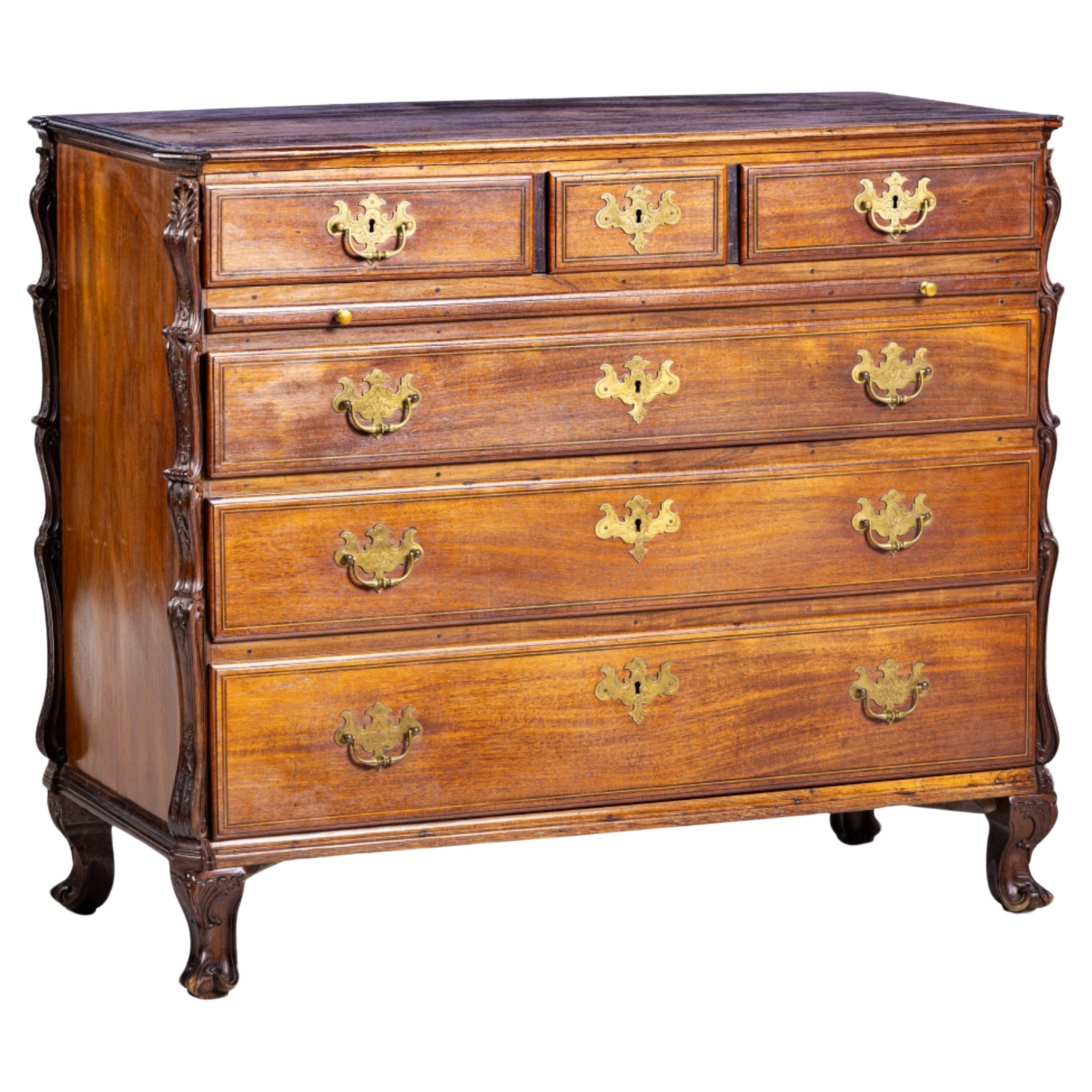 18th Century Portuguese Dresser For Sale