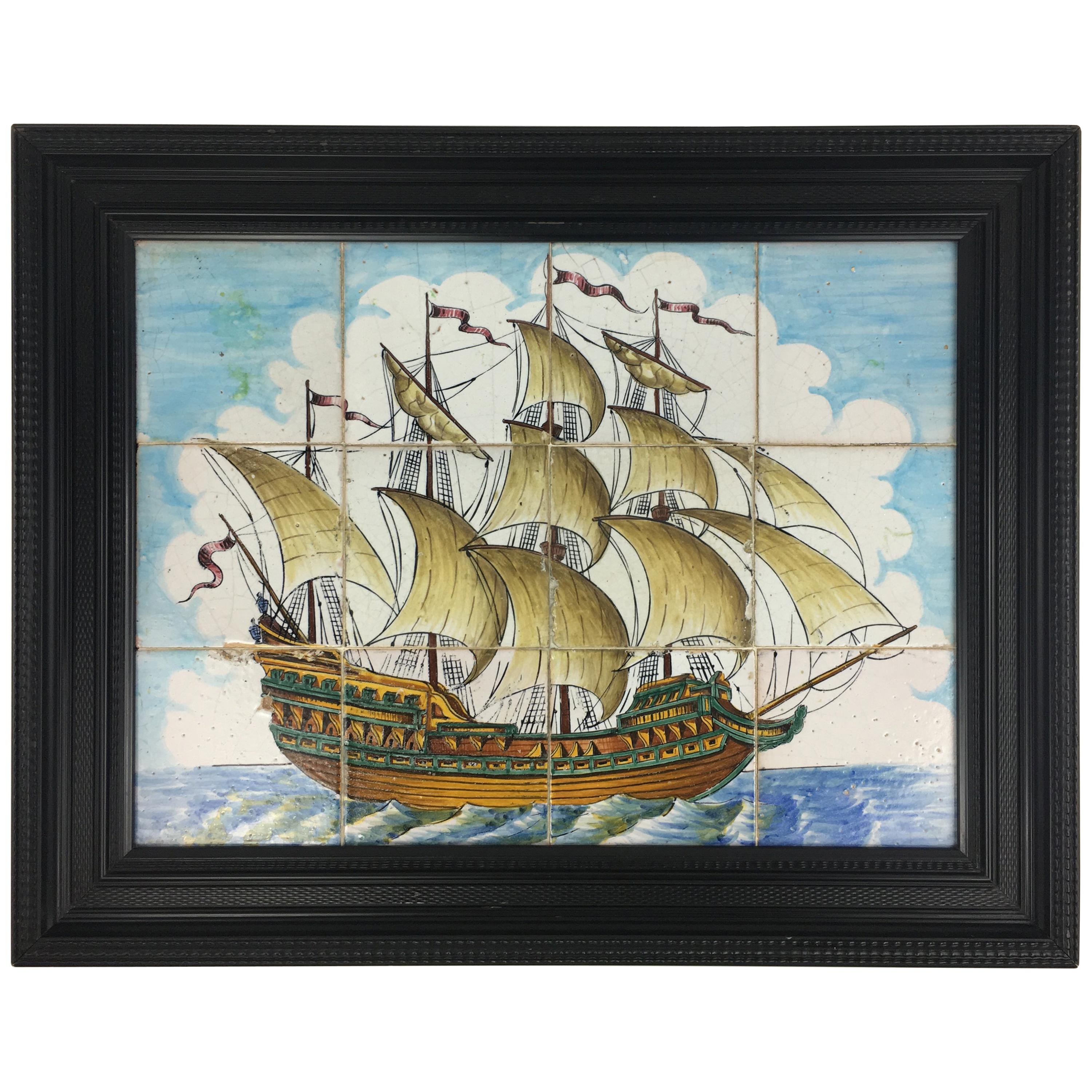 Portugiesische Wandfliesen des 18. Jahrhunderts, Wandbehang mit Segelboot am Meer