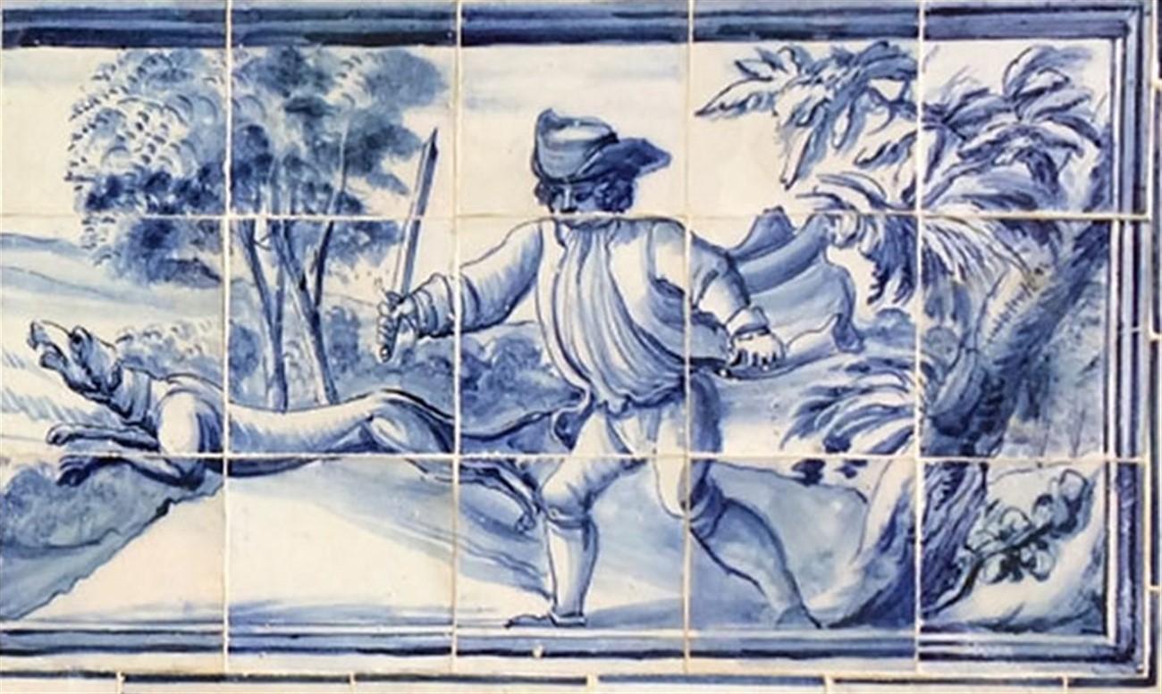18th Century Portuguese blue on white Panel Representing a Wild Boar Hunt For Sale 2