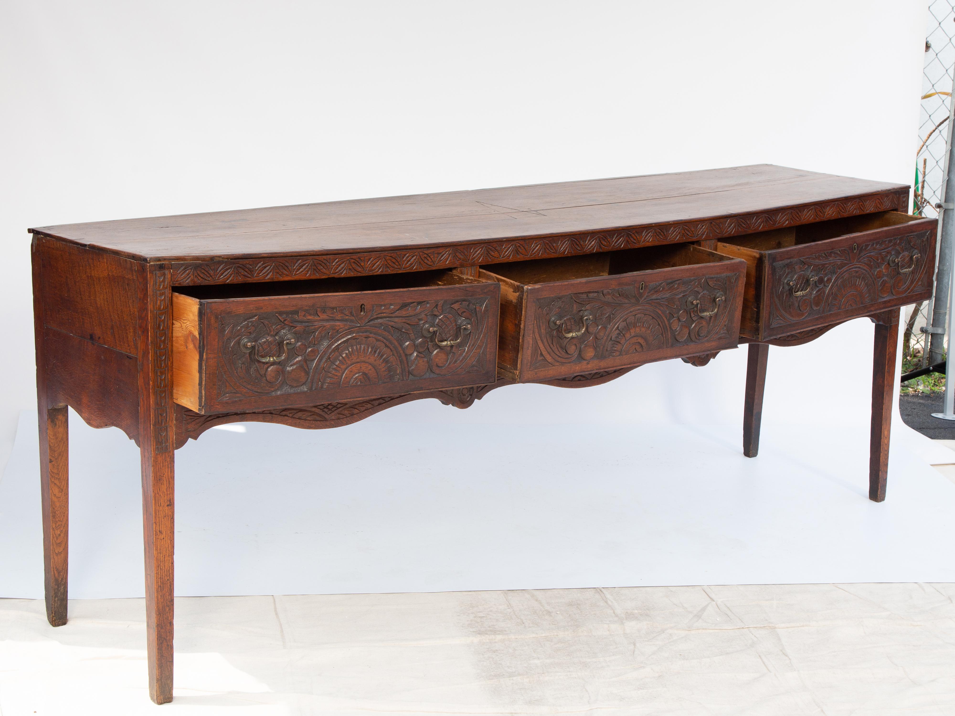18th Century and Earlier 18th Century Portuguese Sideboard Console Table with Three Hand Carved Drawers For Sale