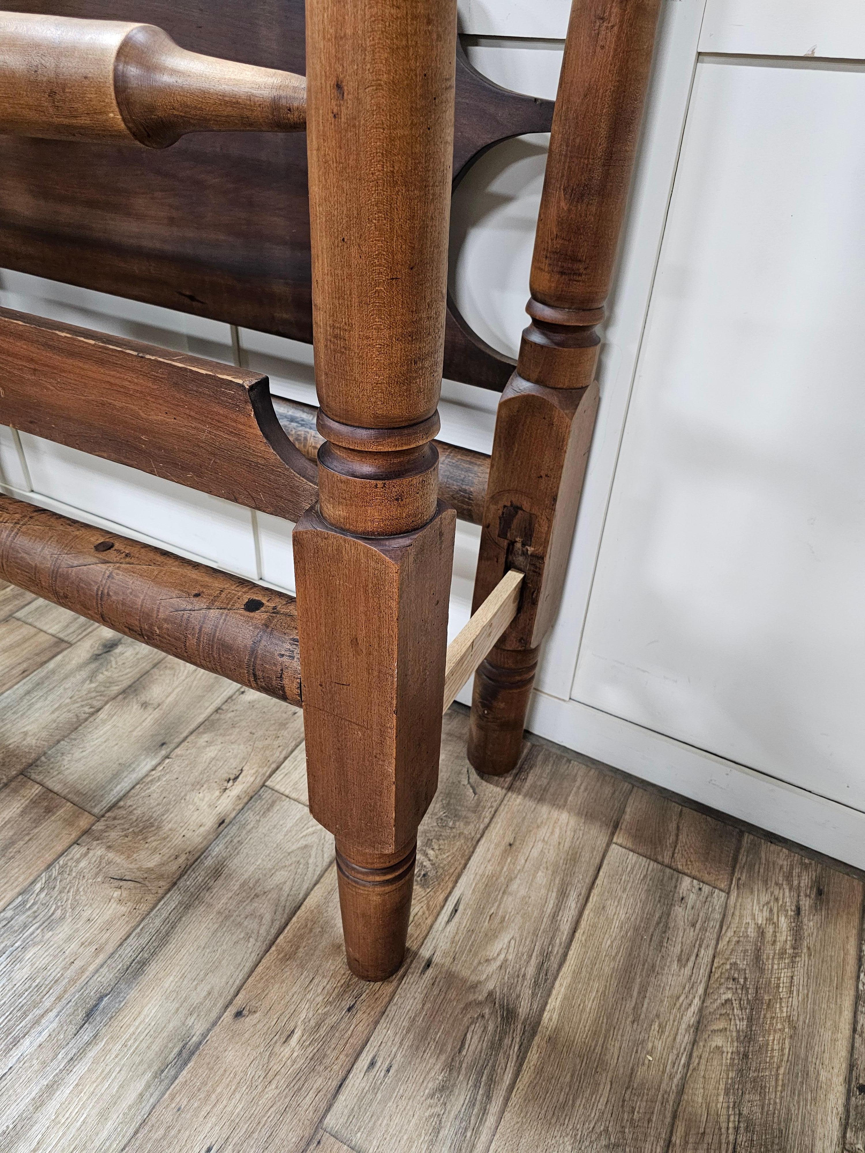 18th Century Colonial Walnut Rope Poster Bed For Sale 4