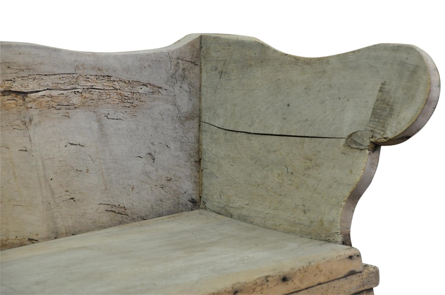 18th Century Primitive Bench (Walnuss)