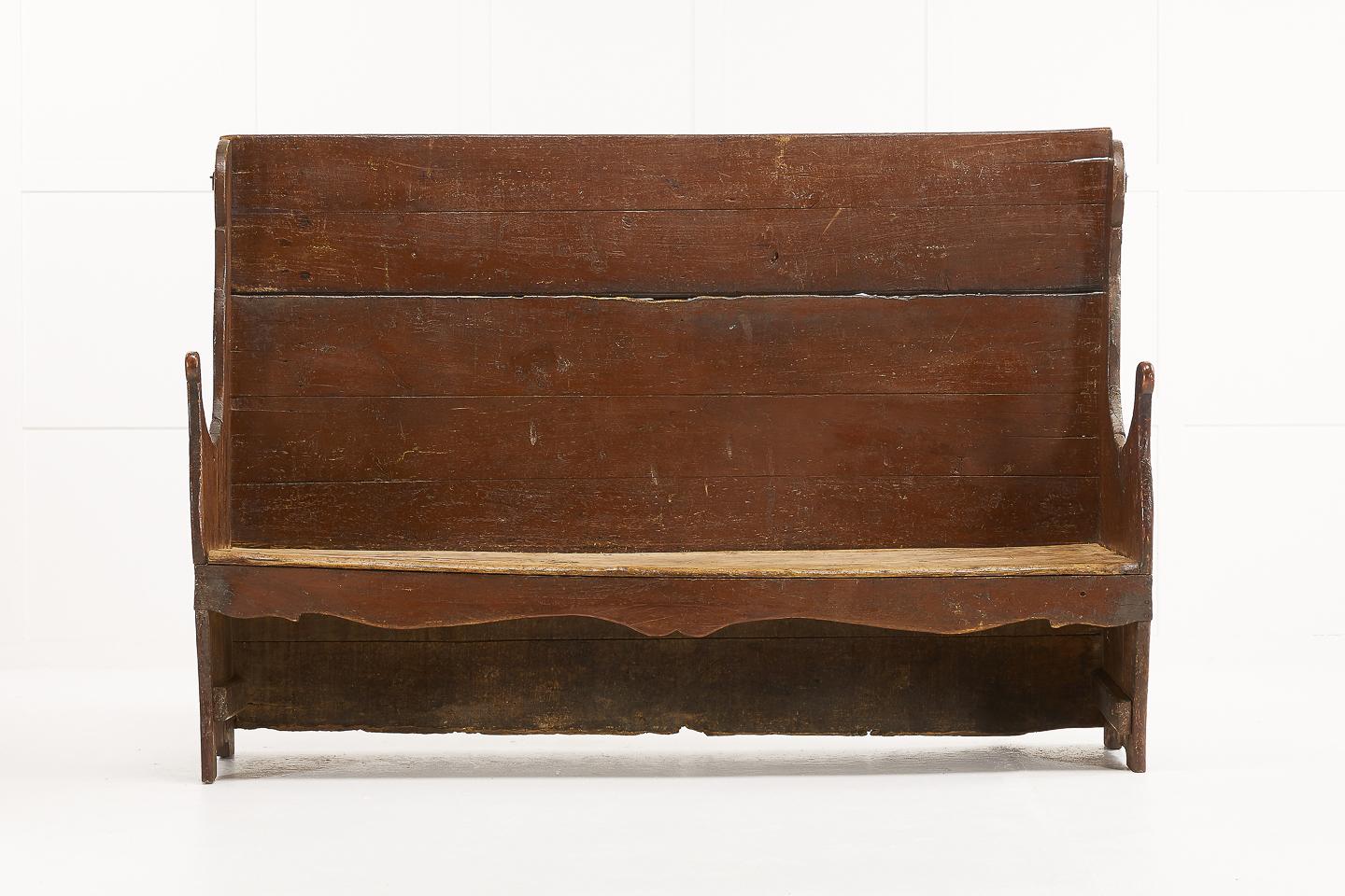 18th Century Primitive Catalan Bench In Good Condition In Gloucestershire, GB