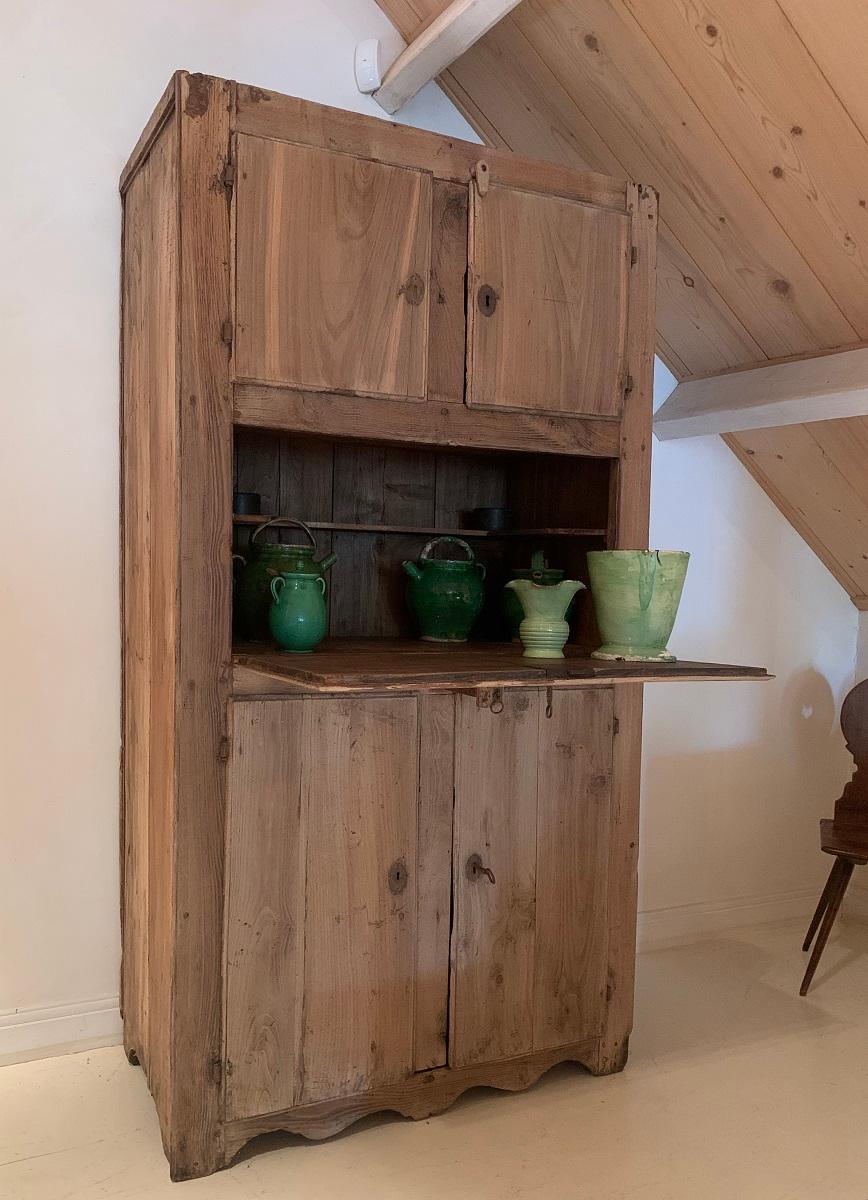 18th Century Primitive Cupboard 7