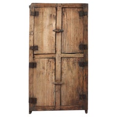 Credenza primitiva Wabi-Sabi dei Carpazi del 18° secolo