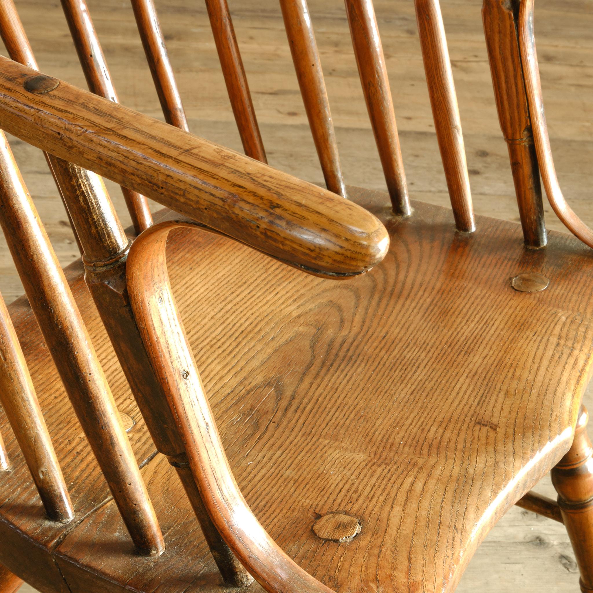 Antique Vale of York hoop Back Windsor Chair 2