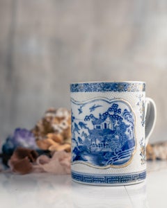 18th Century Qianlong Chinese Export Porcelain Blue & White Mug