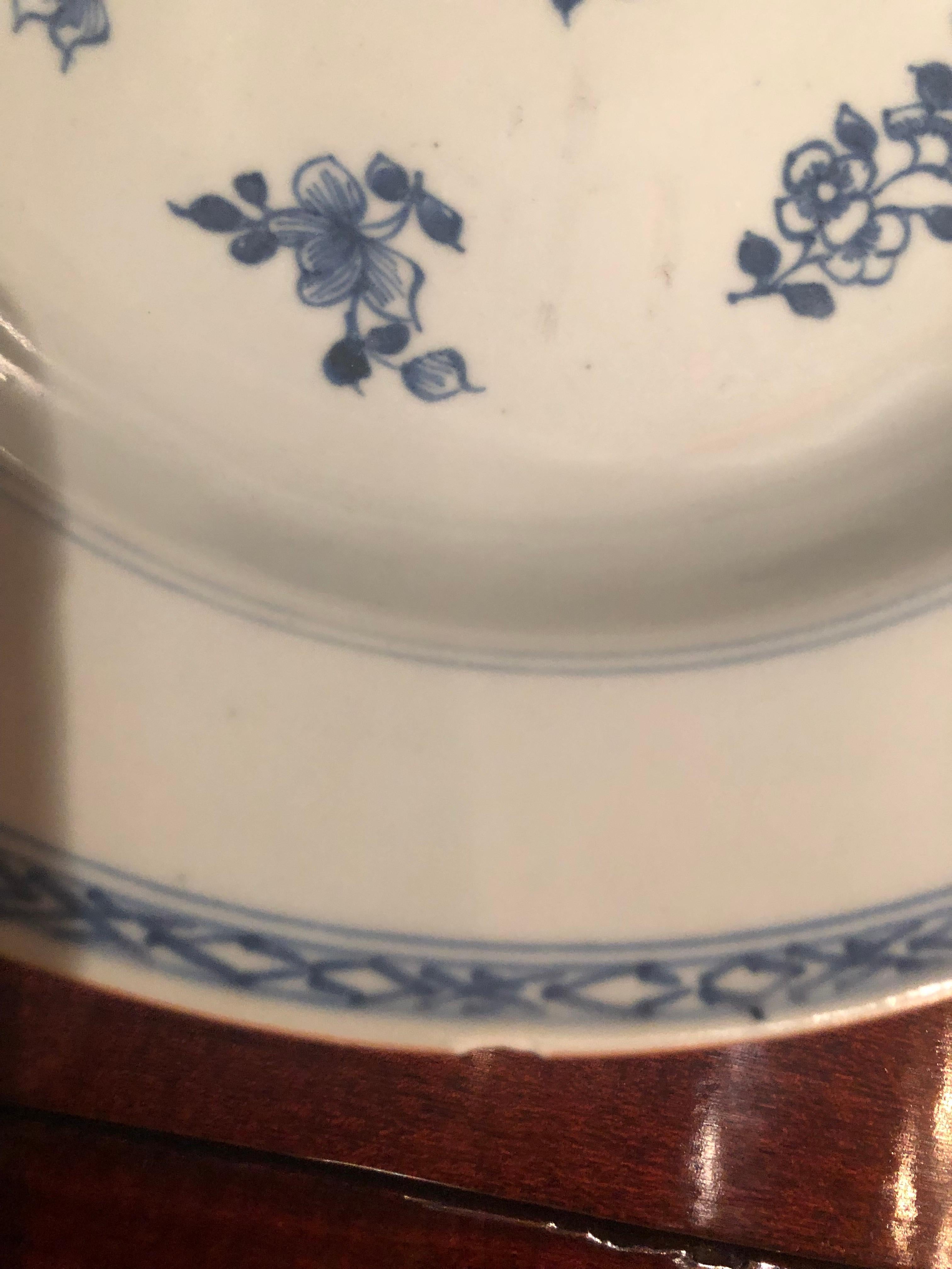 18th Century Qing Qianlong Chinese Porcelain Blue & White Shallow Bowl w Flowers For Sale 6
