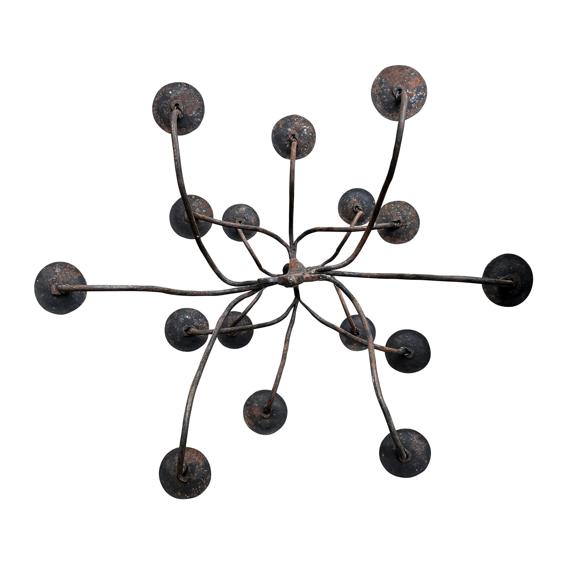 18th Century Quebecois Wrought-Iron Sixteen-Arm Chandelier 7
