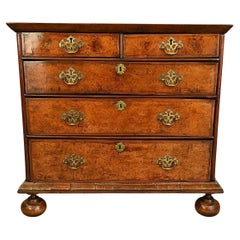 18th century Queen Anne burr walnut chest of drawers