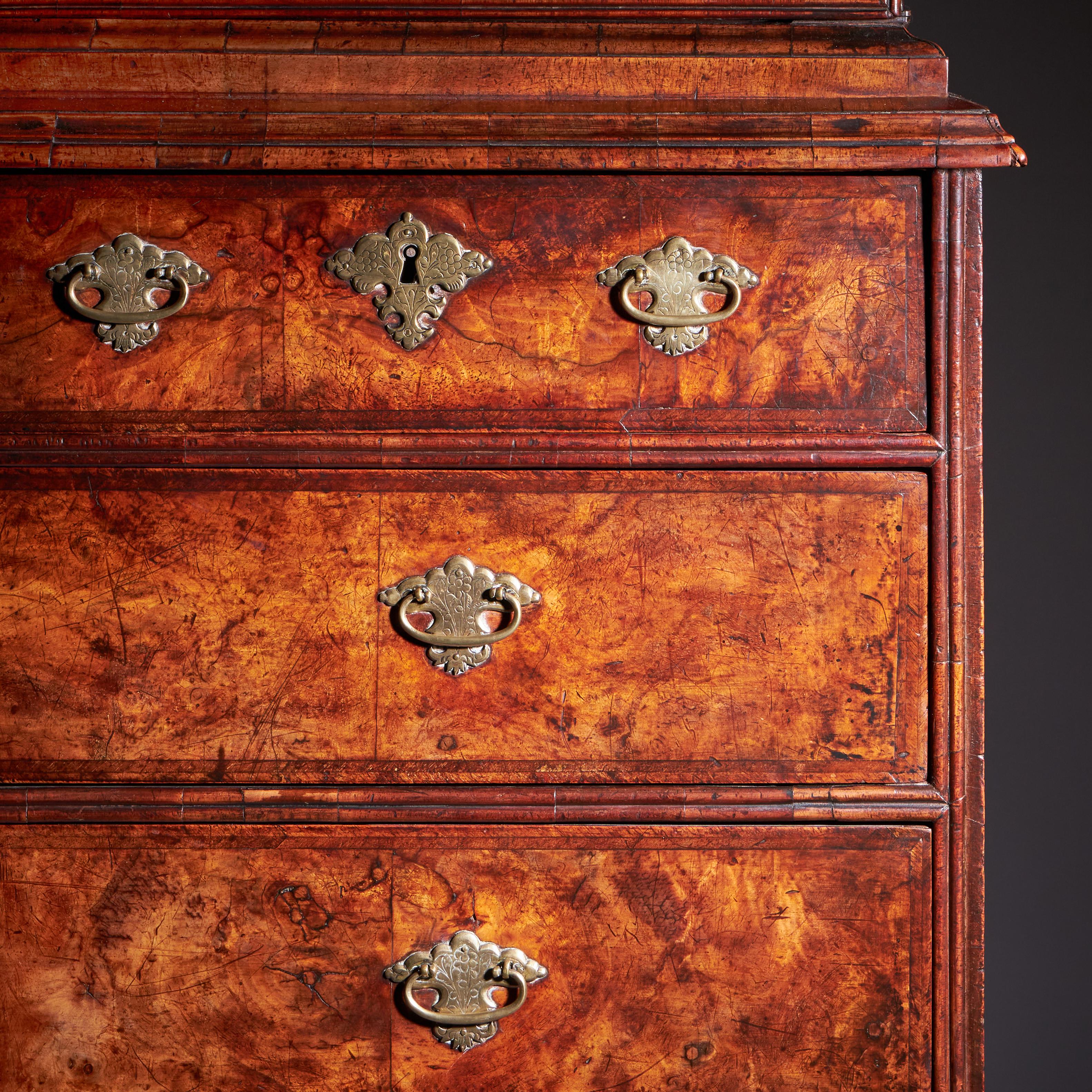 18th Century Queen Anne Burr Walnut mirrored Cabinet on Chest, Circa 1705-1715 For Sale 6