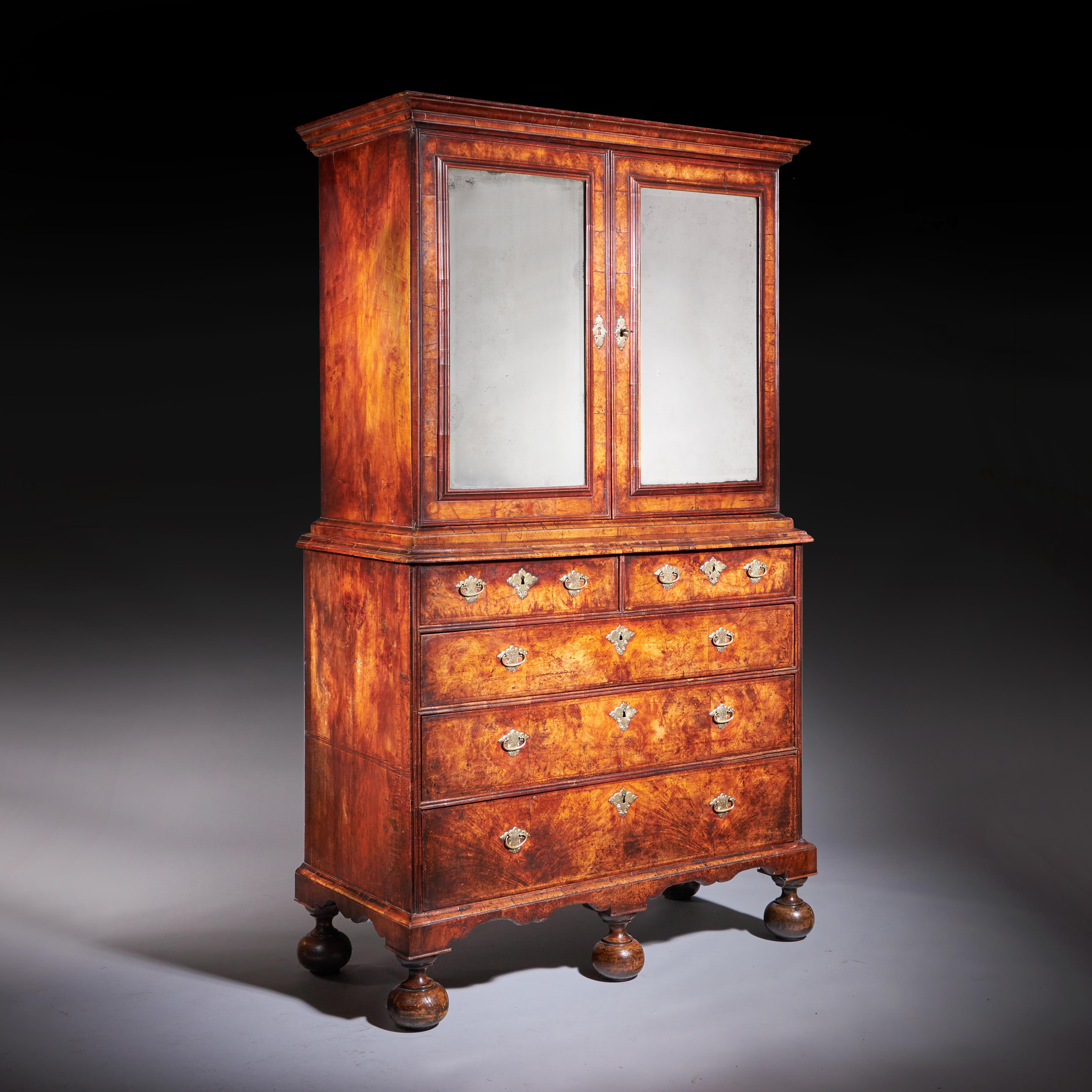 English 18th Century Queen Anne Burr Walnut mirrored Cabinet on Chest, Circa 1705-1715 For Sale