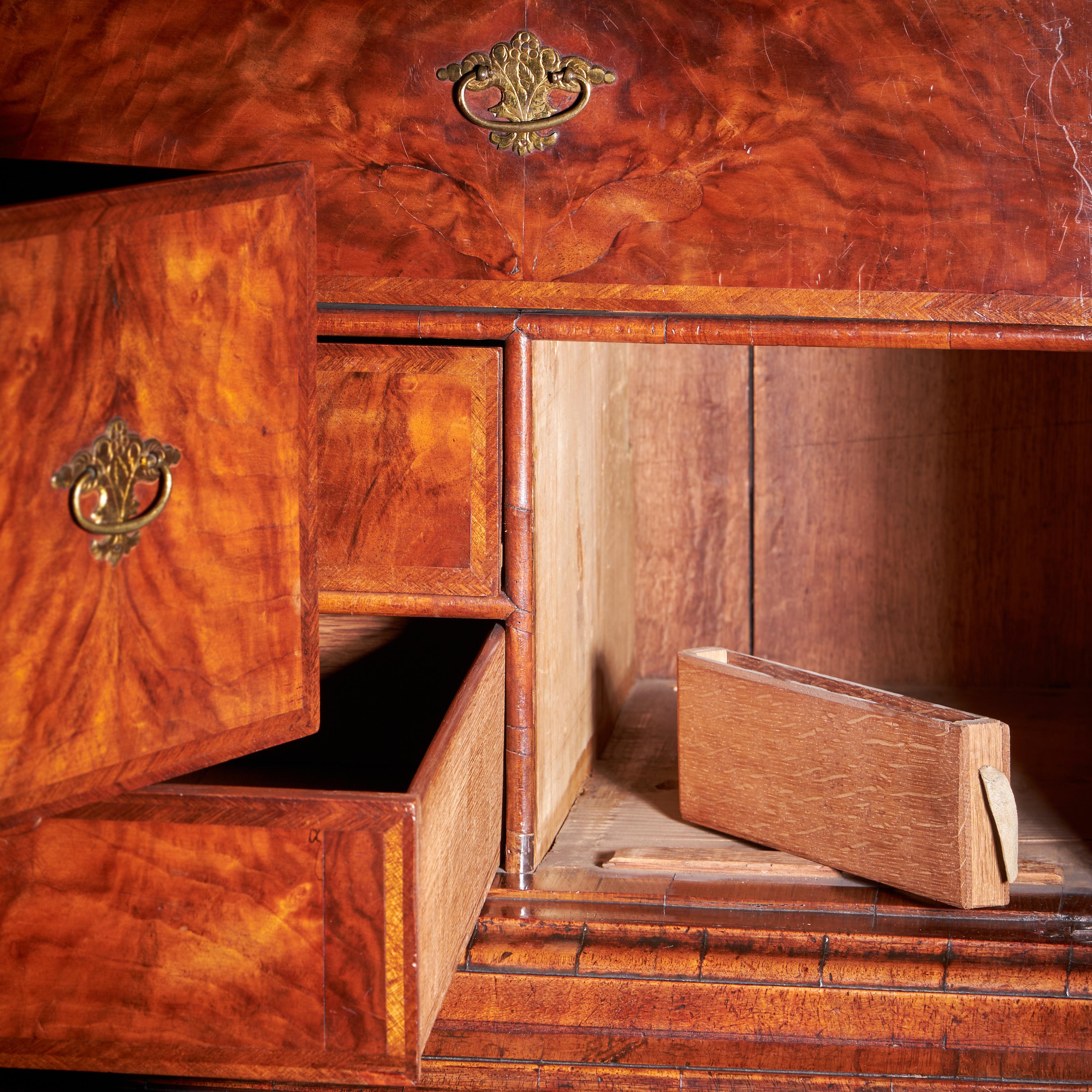Oak 18th Century Queen Anne Burr Walnut mirrored Cabinet on Chest, Circa 1705-1715 For Sale