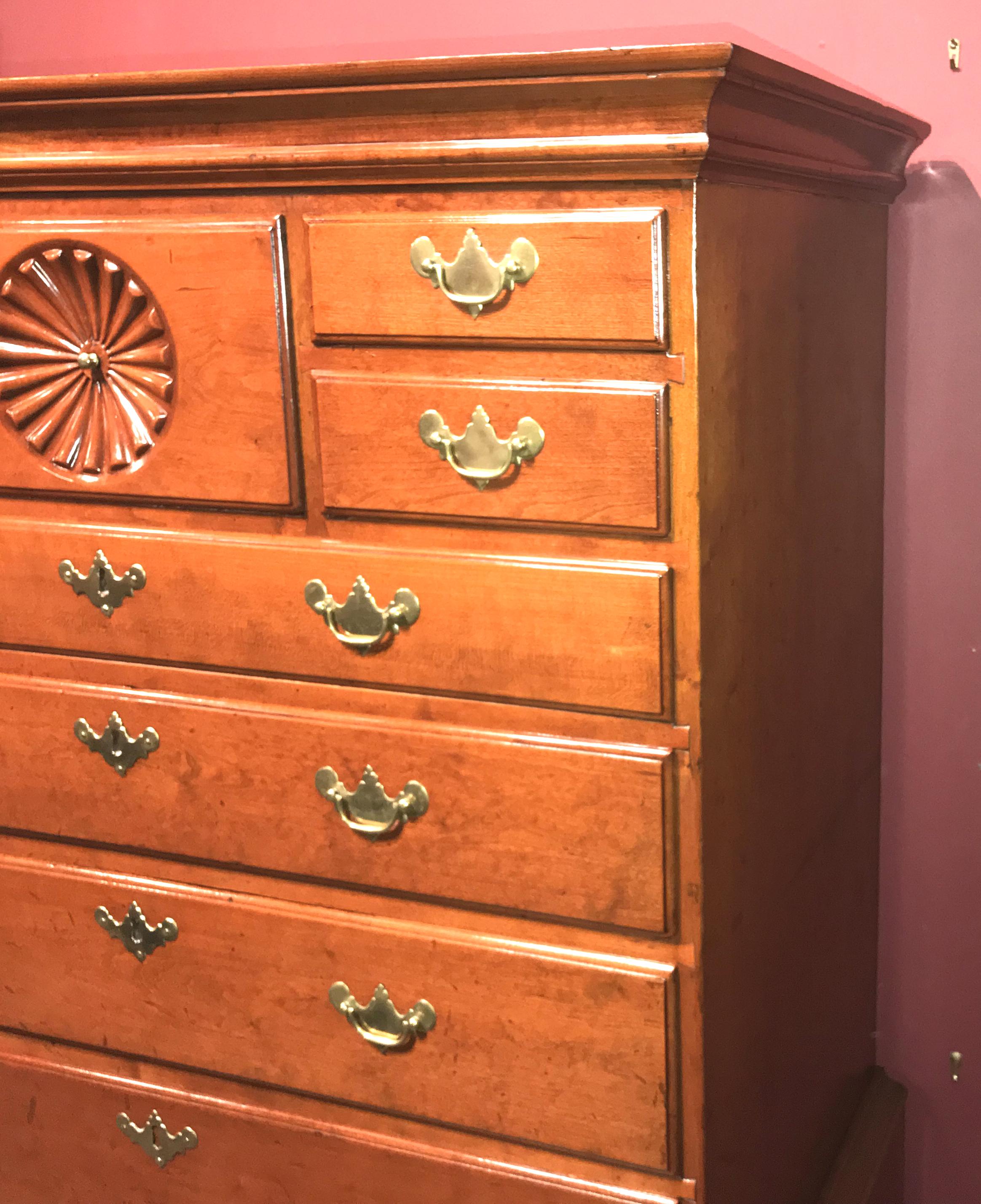 18th Century Queen Anne Cherrywood Highboy of Connecticut Origin In Good Condition In Milford, NH