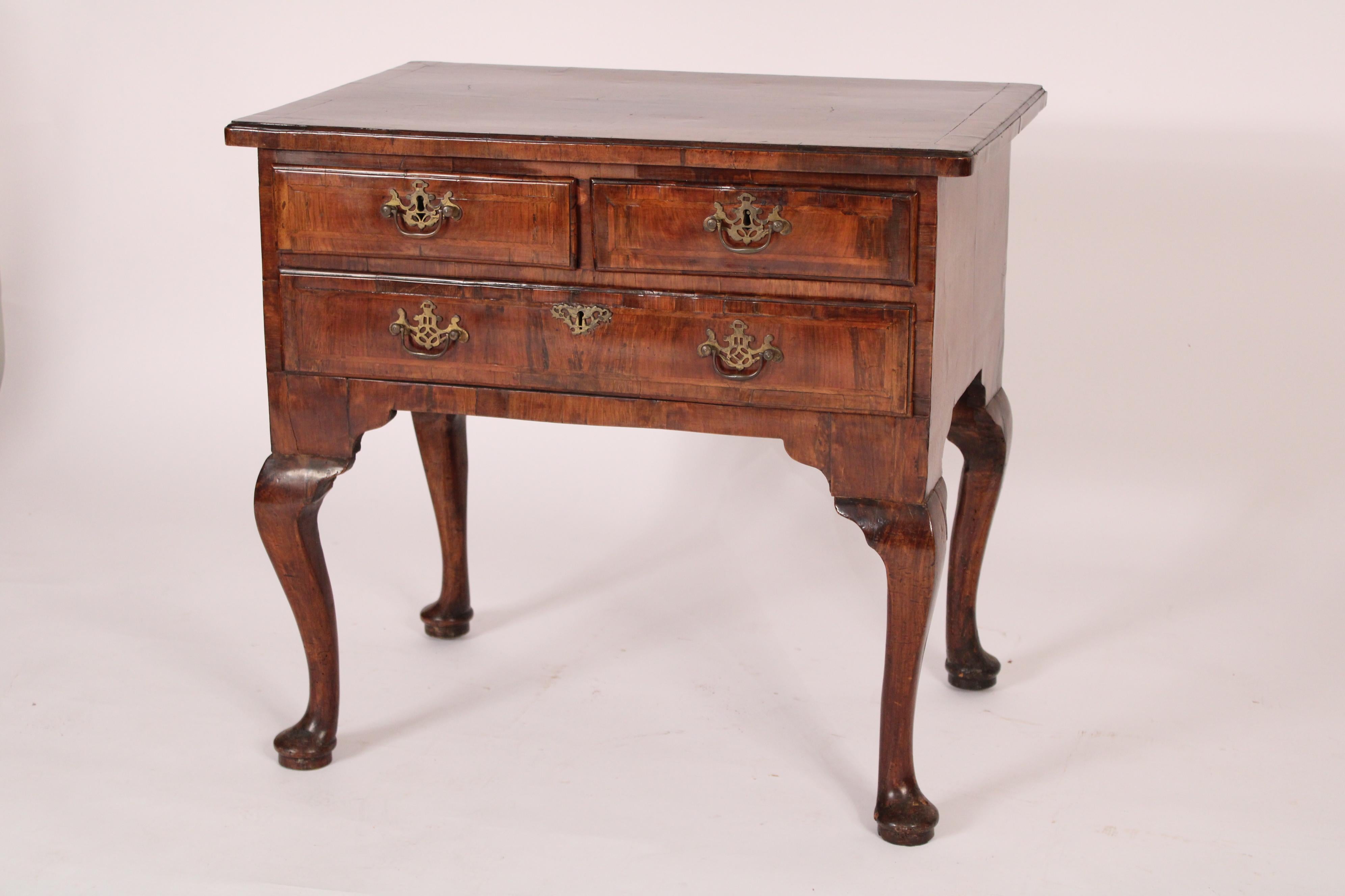 English 18th Century Queen Anne Lowboy For Sale
