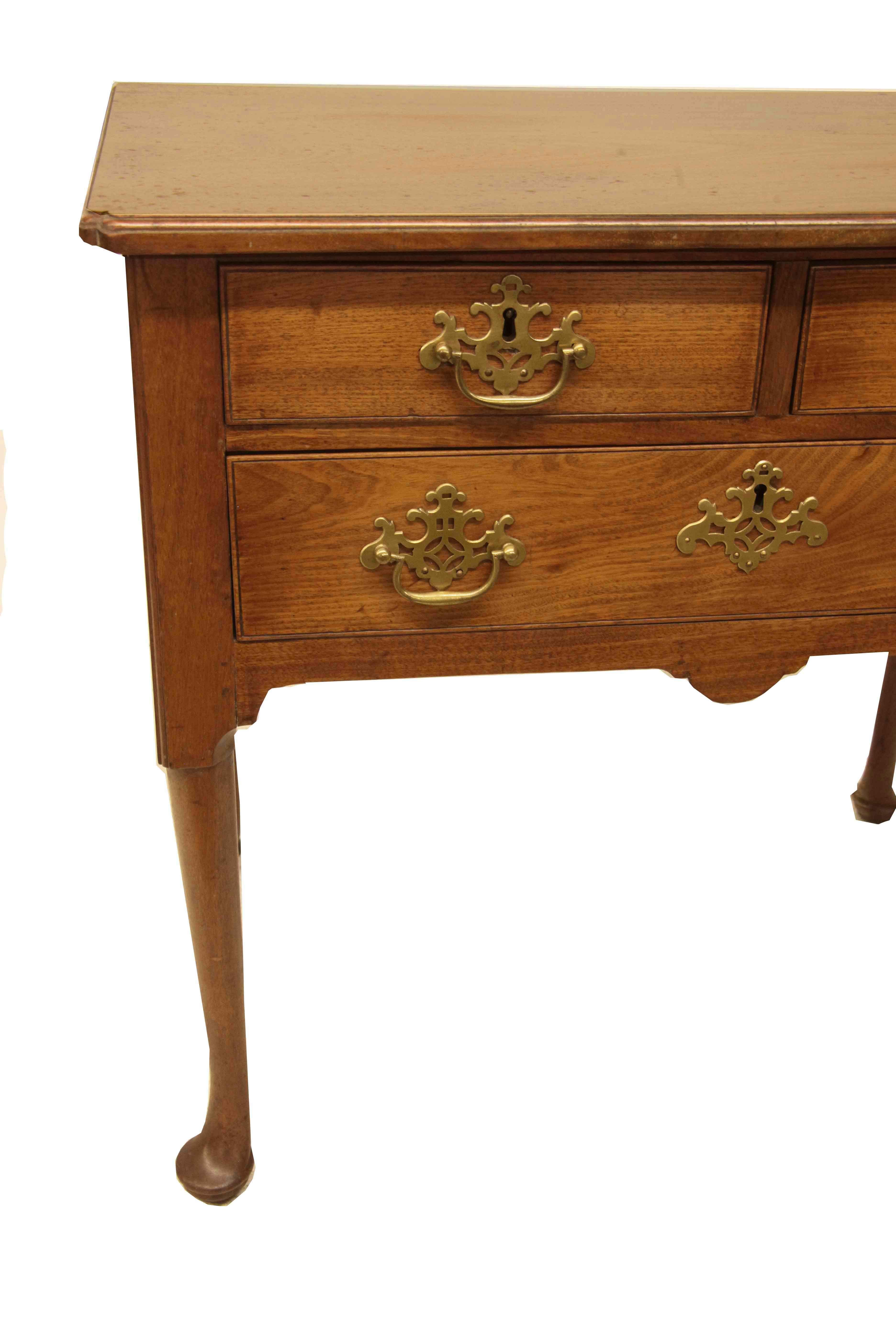 Mid-18th Century 18th Century Queen Anne Lowboy For Sale