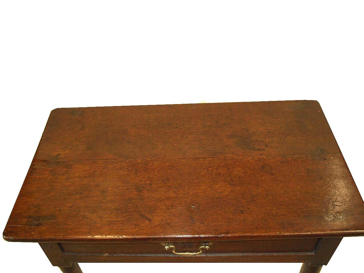 Mid-18th Century 18th Century Queen Anne One Drawer Table For Sale