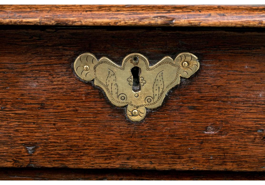 18th Century Queen Anne Style  Single Drawer Lowboy For Sale 1