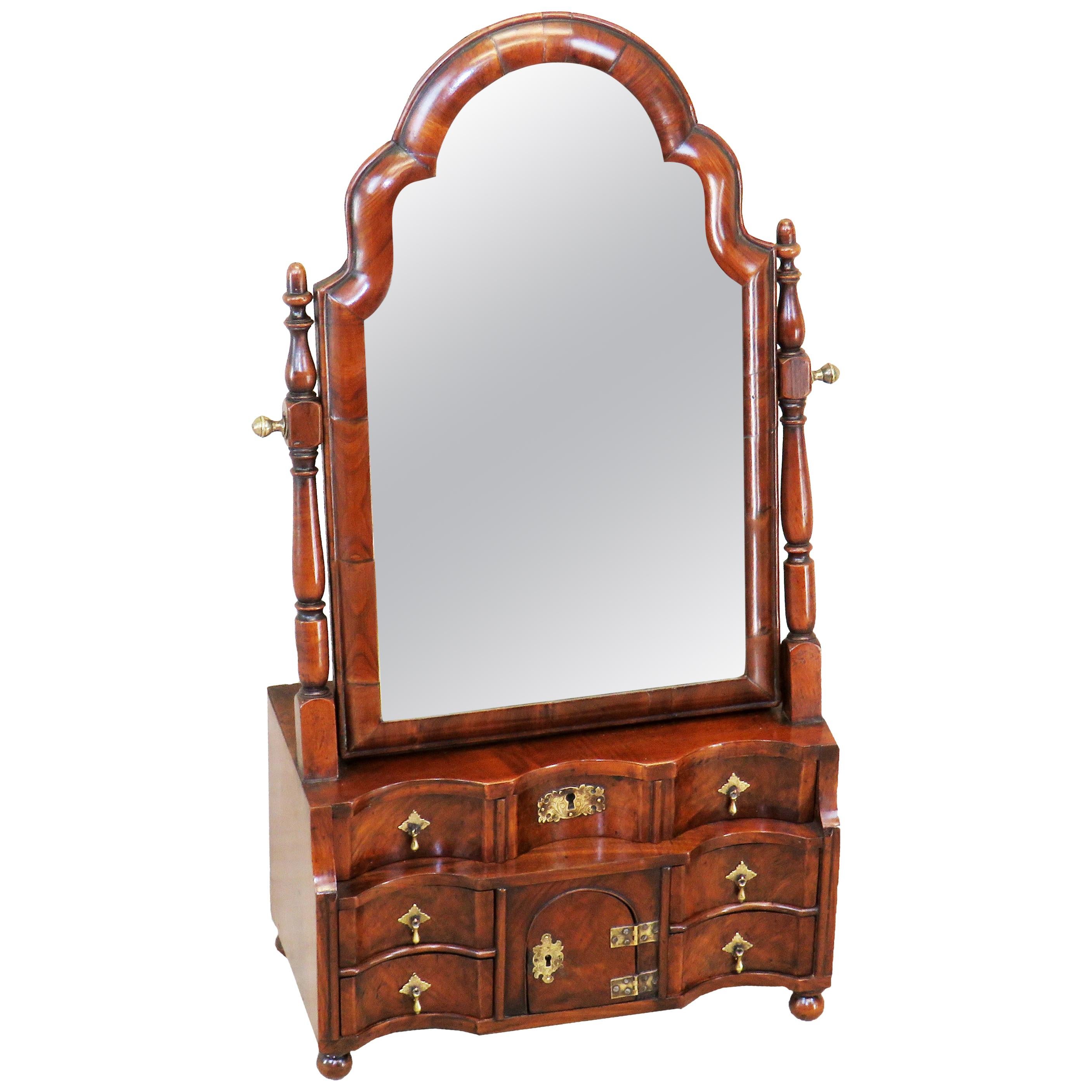 18th Century Queen Anne Walnut Dressing Table Mirror