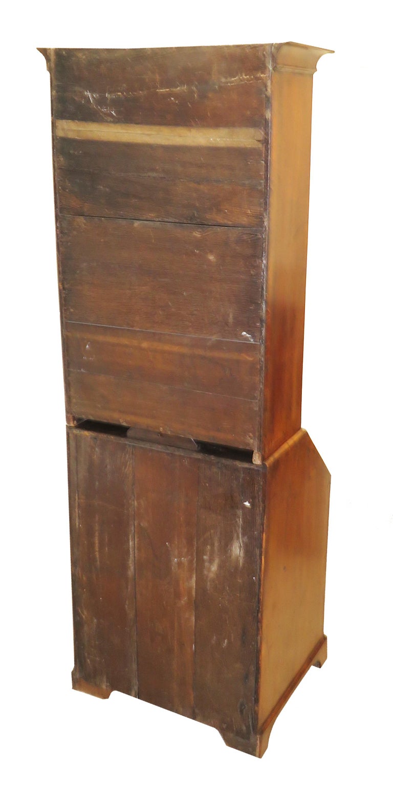 18th Century Rare Small Georgian Walnut Bureau Bookcase For Sale 4