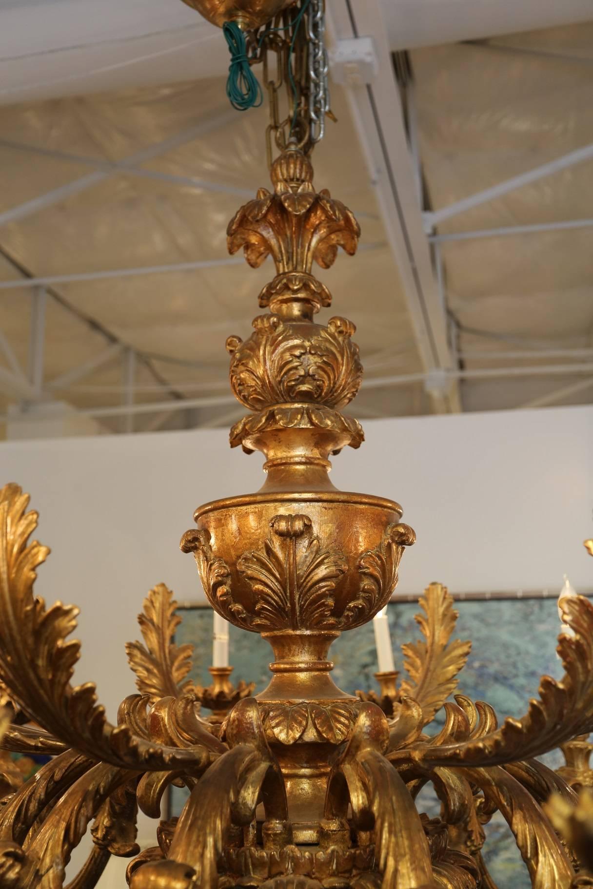 Late 20th Century 18th Century Recreation Hand-Carved Chandelier in Gold Gilt 12-Light One Tier For Sale